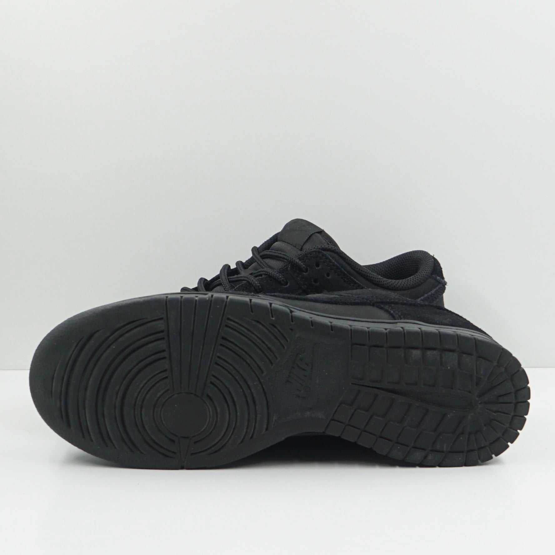 Nike Dunk Low SE Triple Black