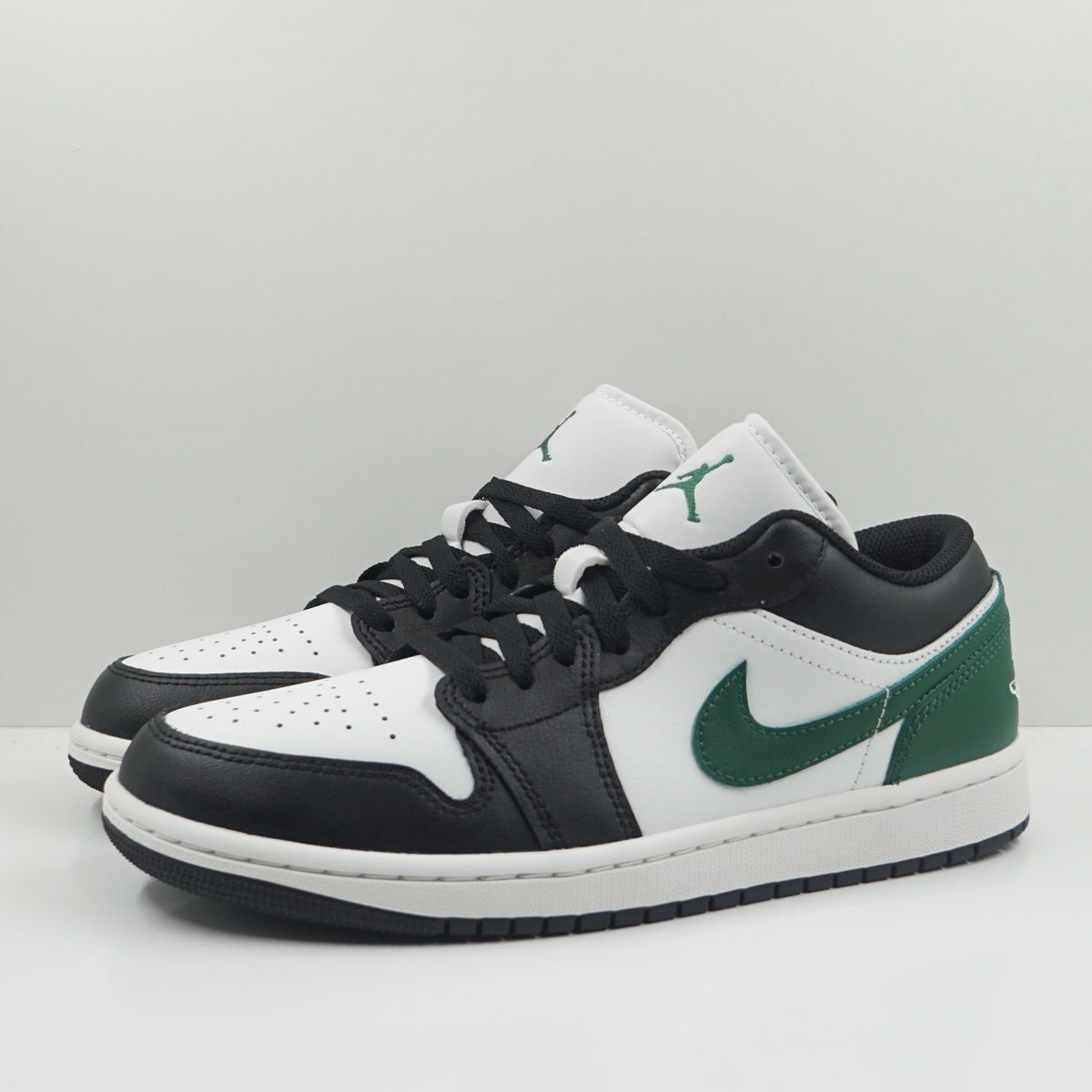 Jordan 1 Low Black Gorge Green