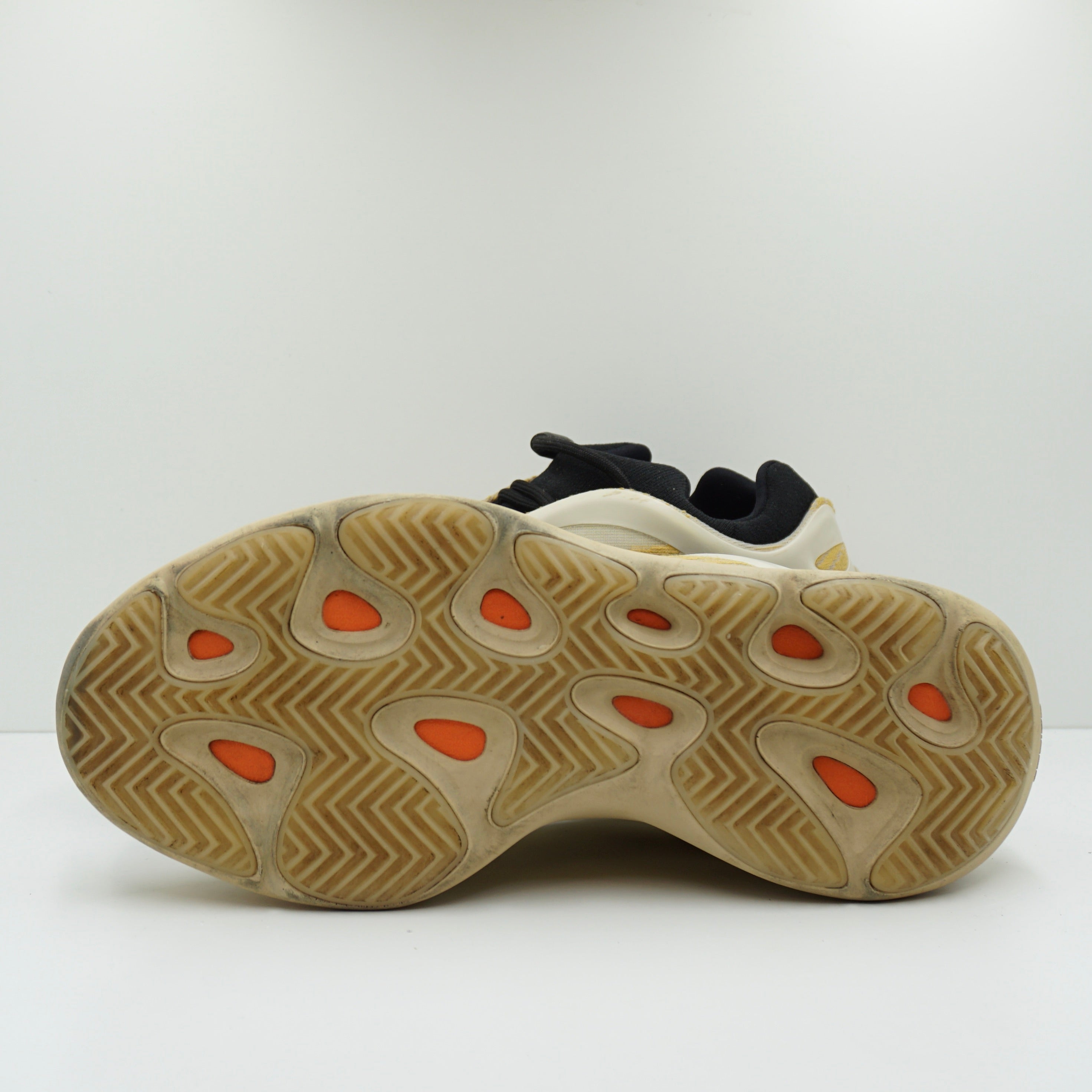 adidas yeezy 700 safflower