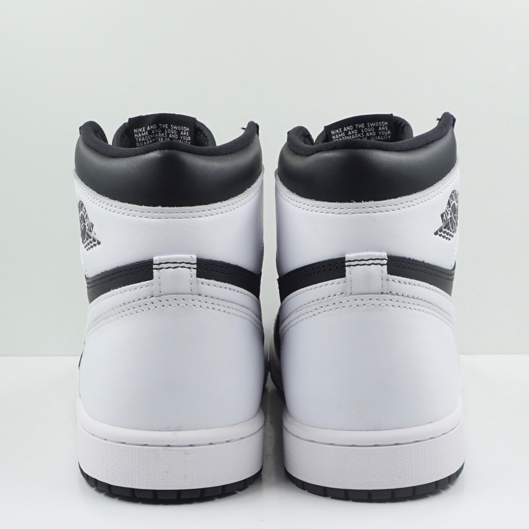 Jordan 1 Retro High OG Black White