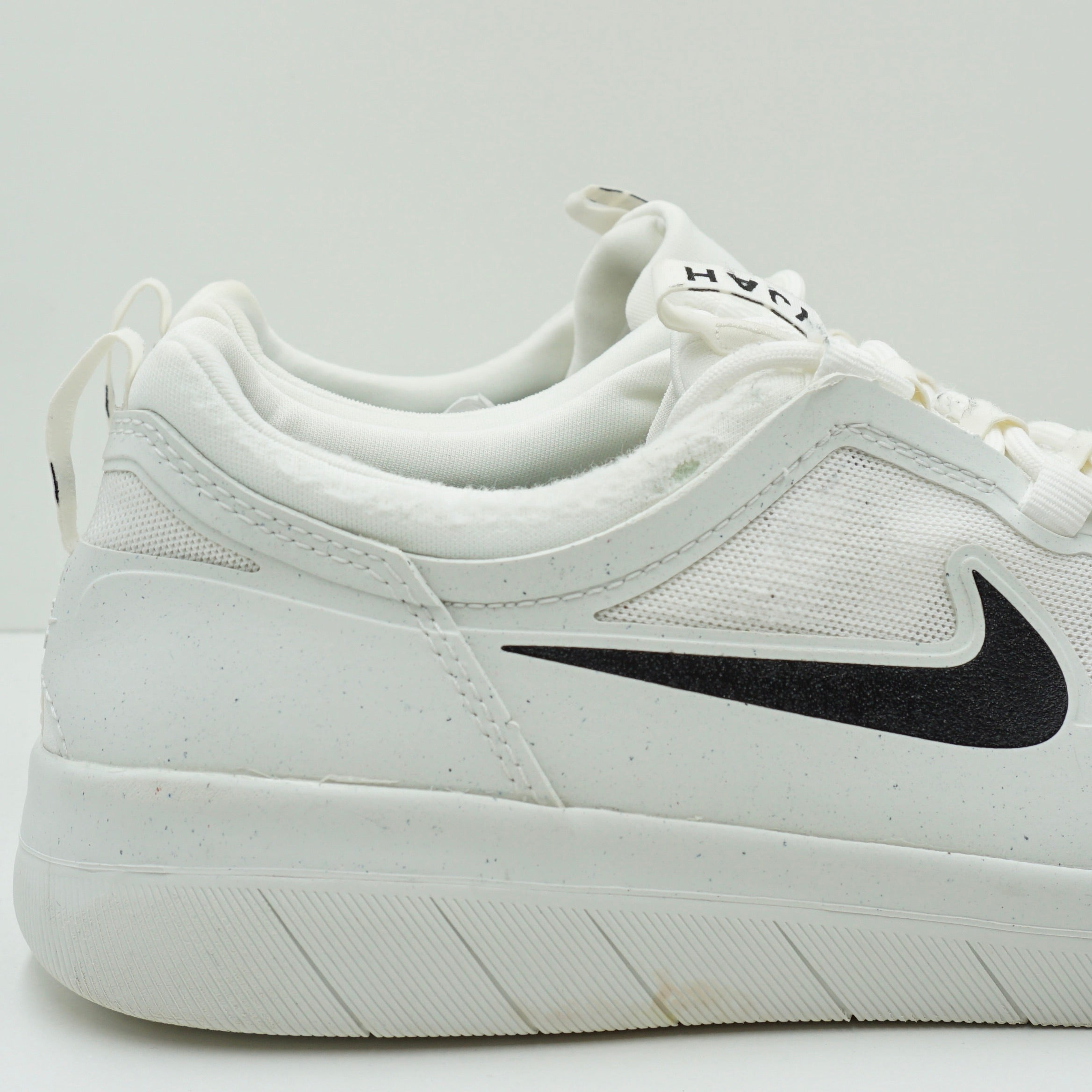 Nike SB Nyjah Free 2 Summit White Black