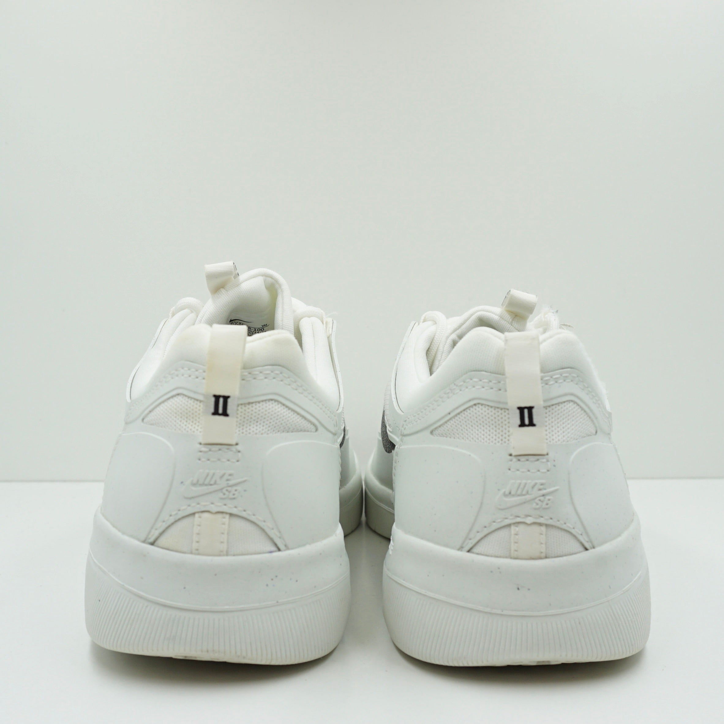 Nike SB Nyjah Free 2 Summit White Black