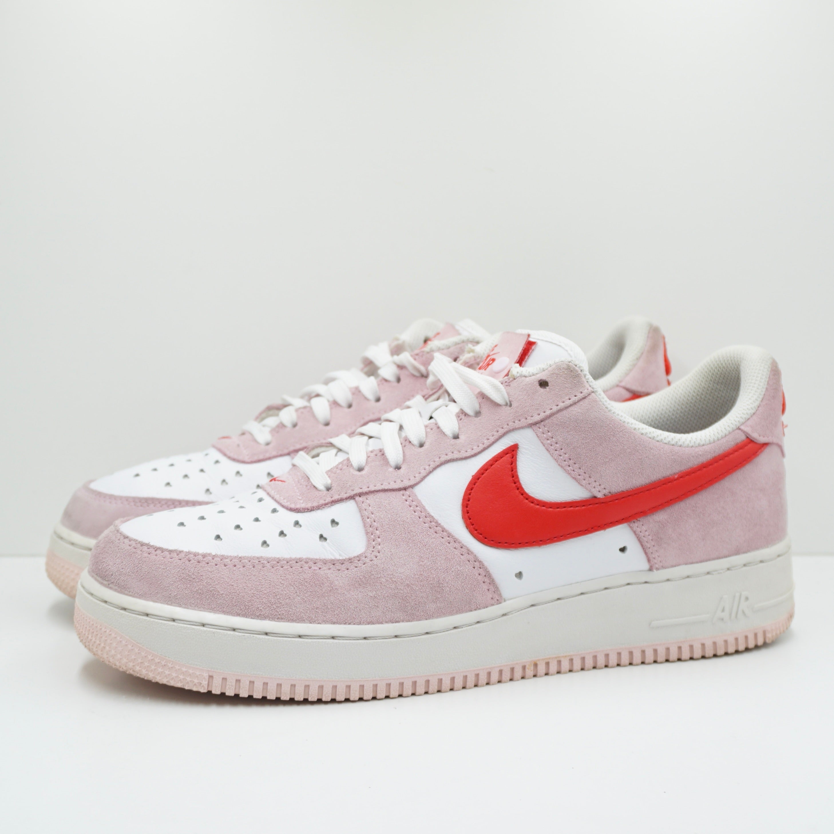 Nike Air Force 1 Low '07 QS Valentine's Day Love Letter