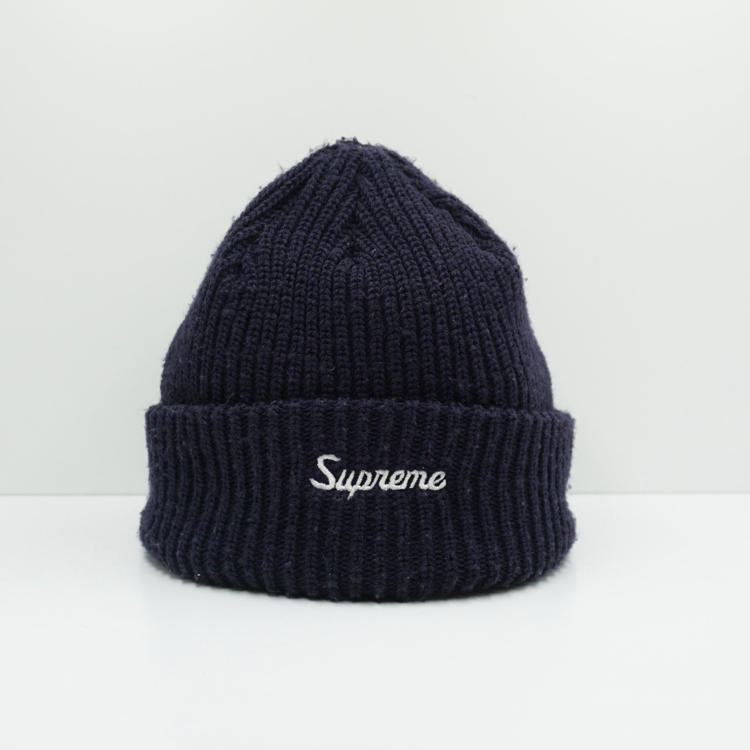 Supreme FW17 Loose Gauge Navy Beanie Supreme FW17 Loose Gauge Navy Beanie