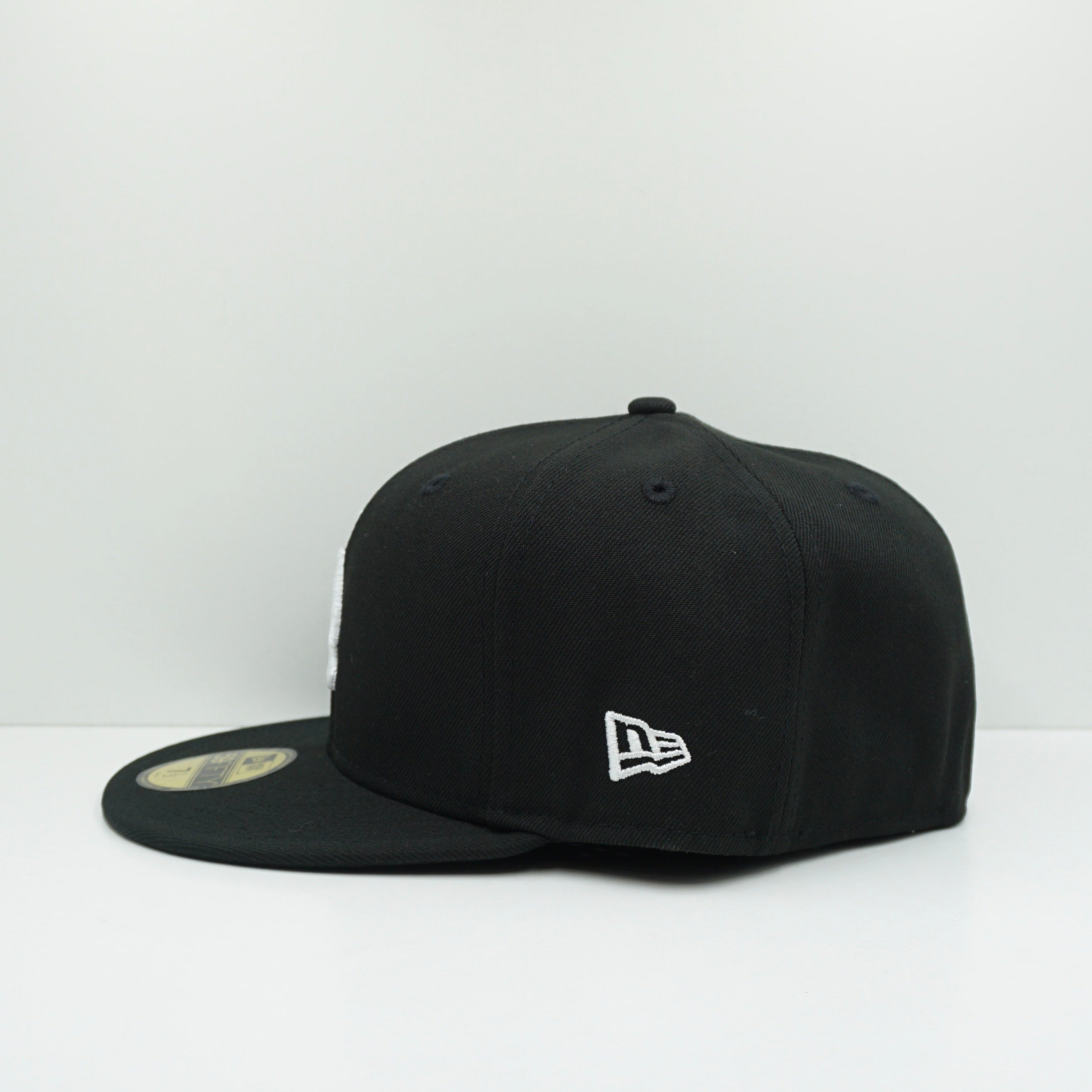 New Era Los Angeles Dodgers White Logo Black Fitted Cap