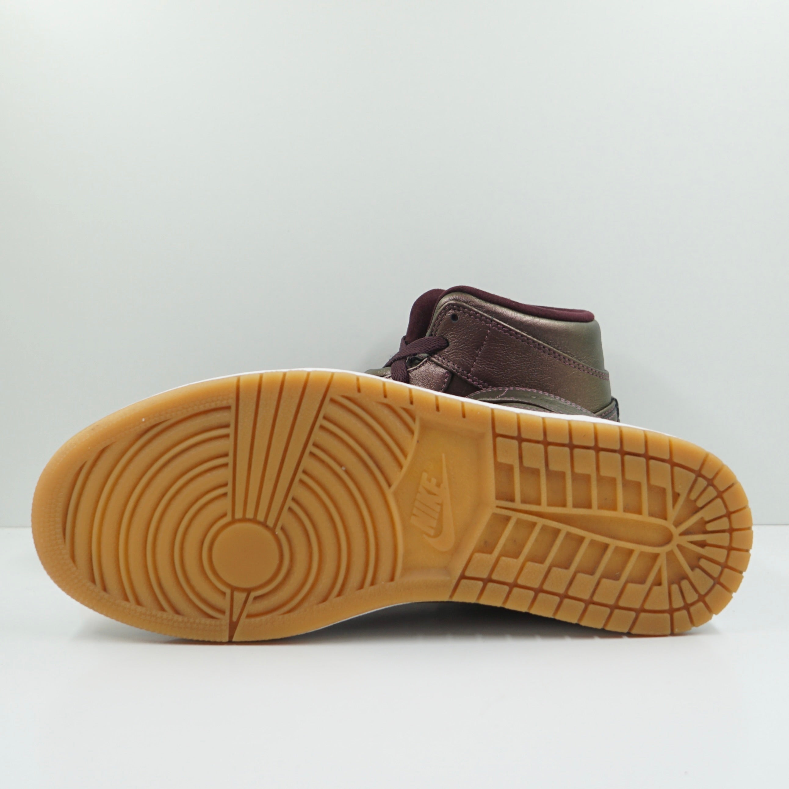 Jordan 1 Mid Nouveau Deep Burgundy Gum