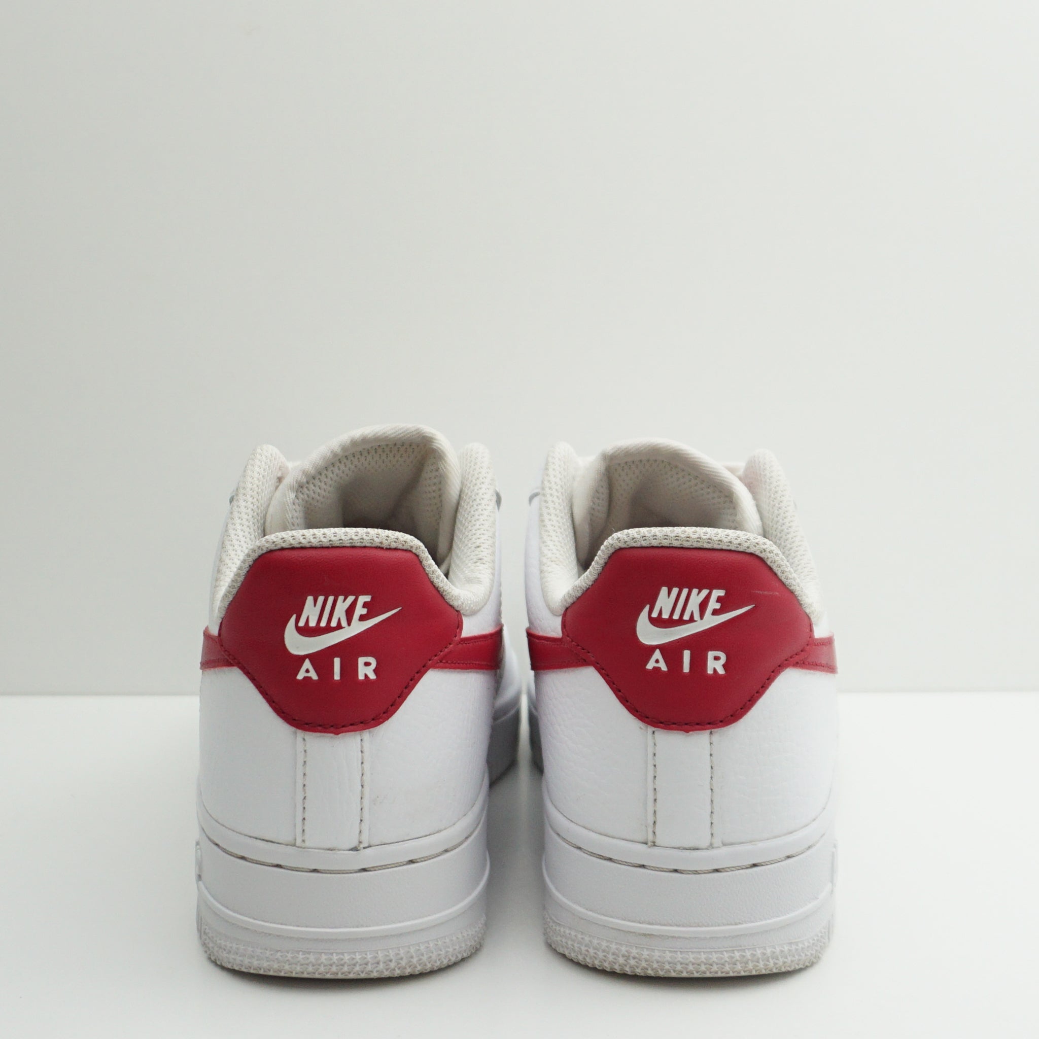 Nike Sneaker Nike Air Force Noble Red Nike Air Force Low '07 White