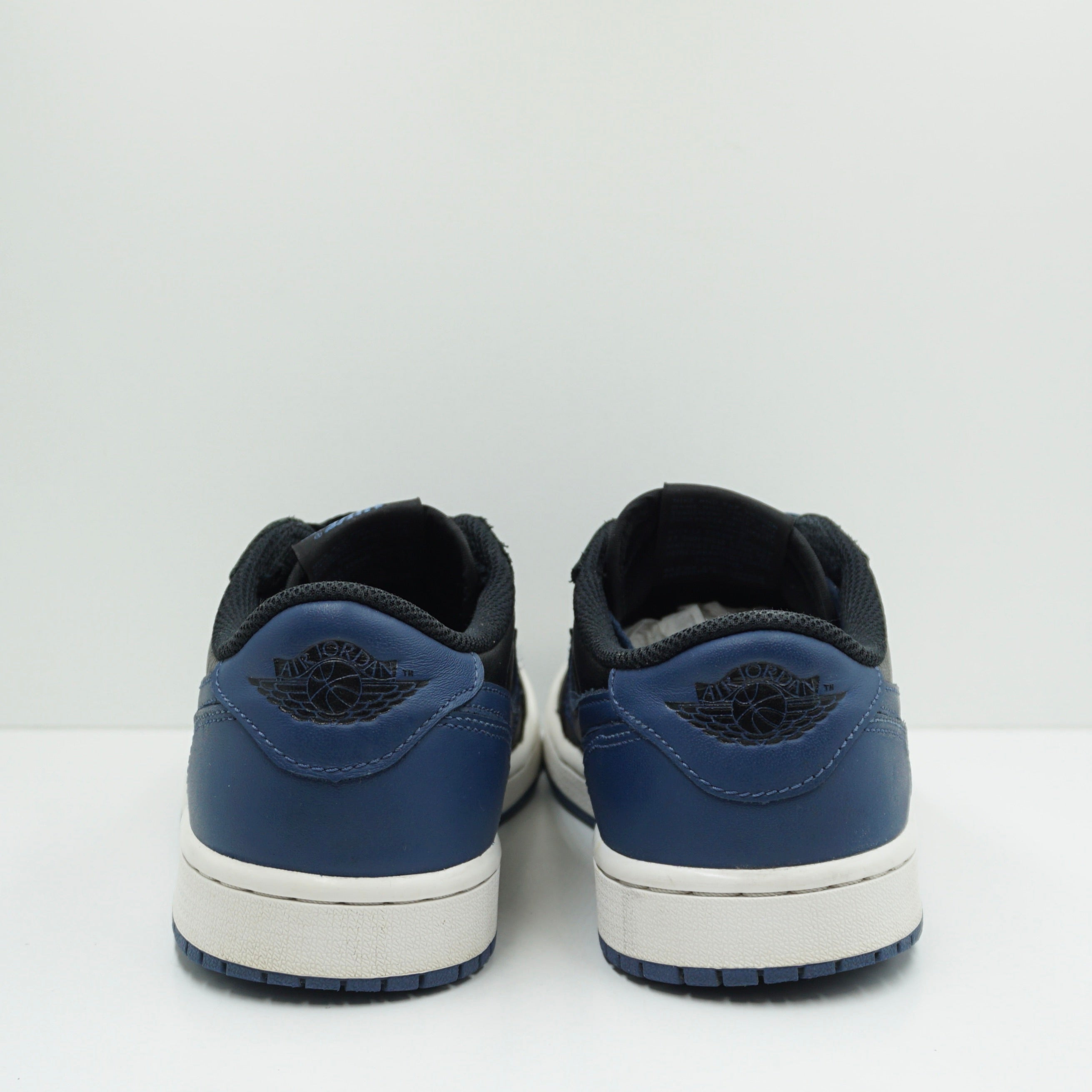 Jordan 1 Retro Low OG Mystic Navy