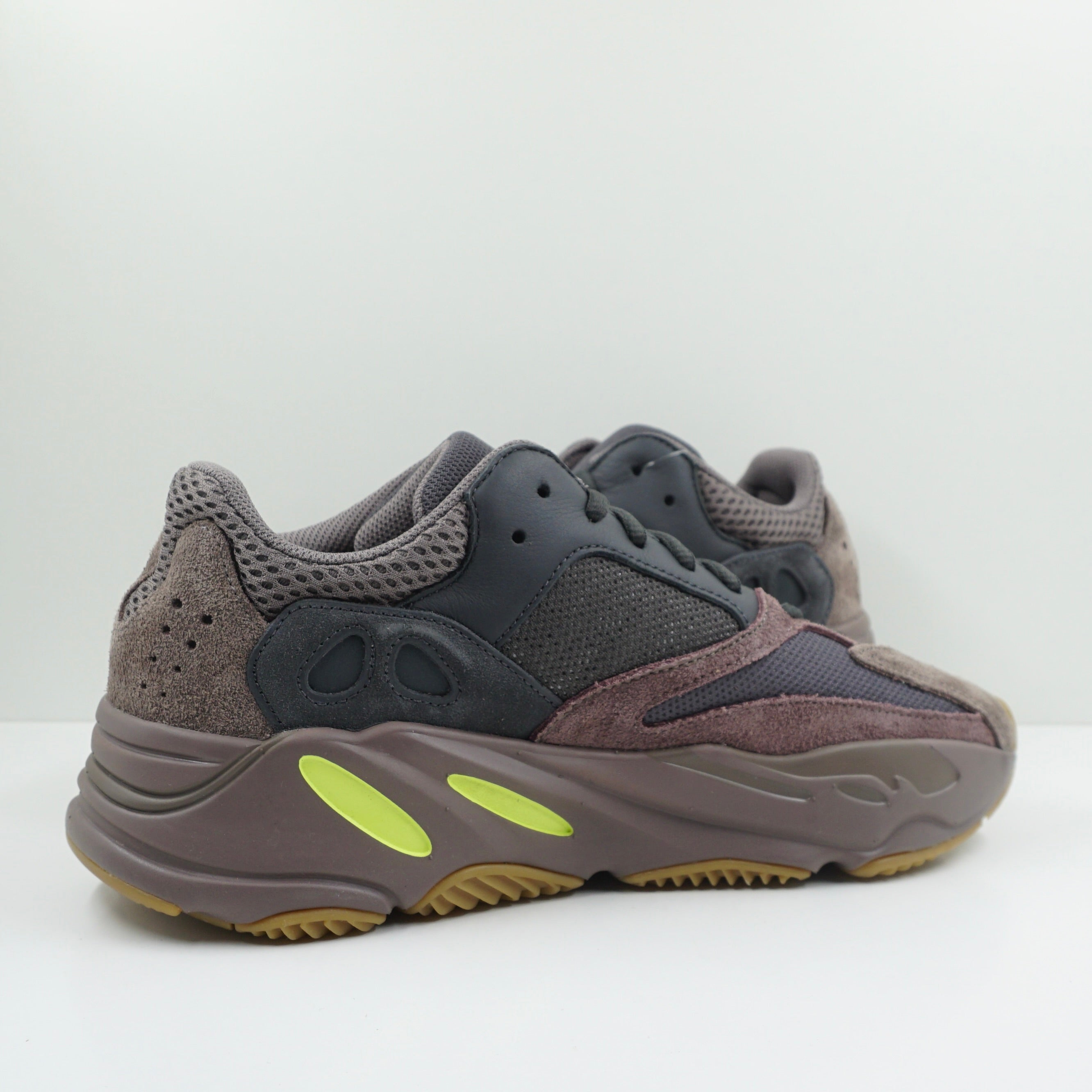 Adidas Yeezy Boost 700 Mauve