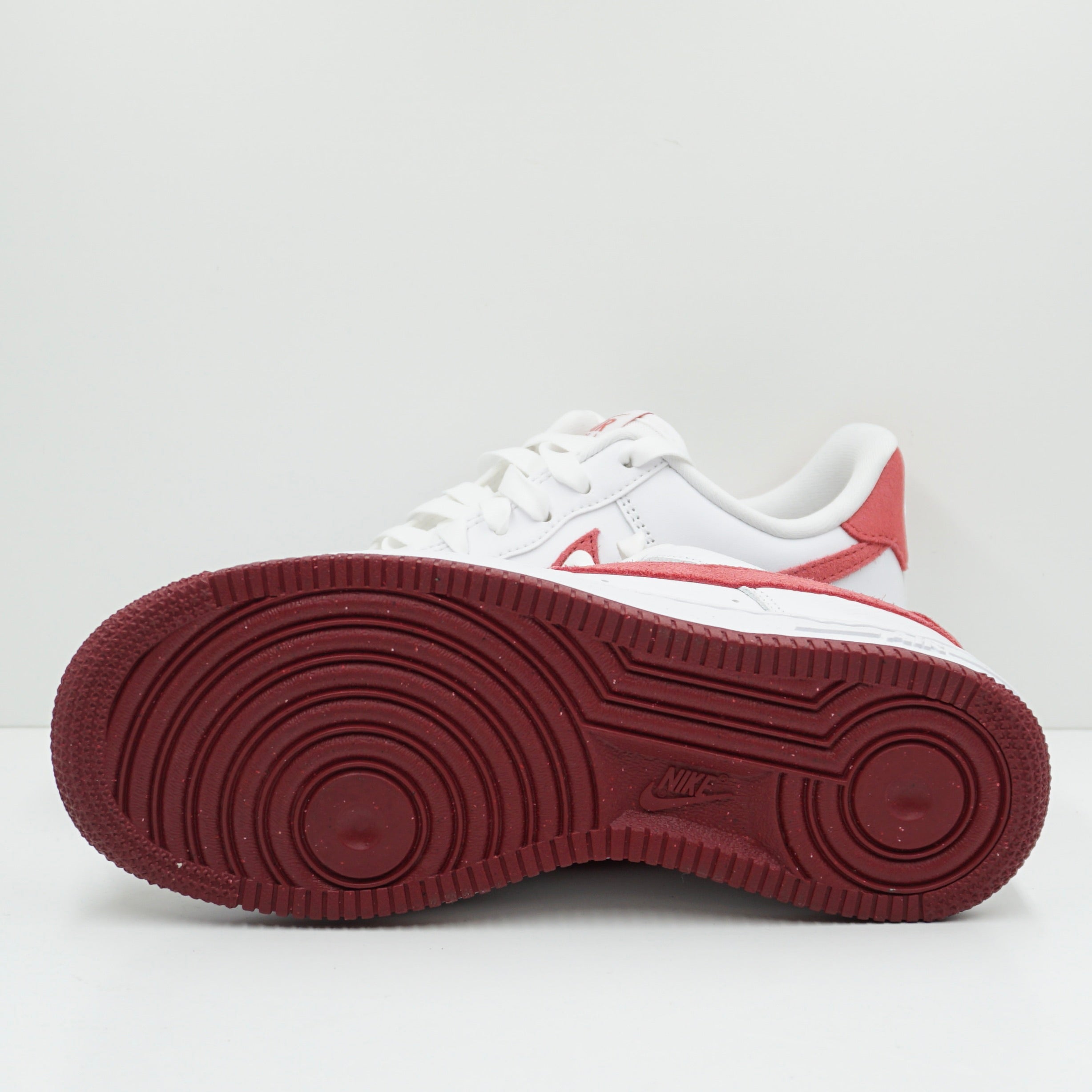Nike Air Force 1 Low '07 XLD Valentine's Day 2024 (W)