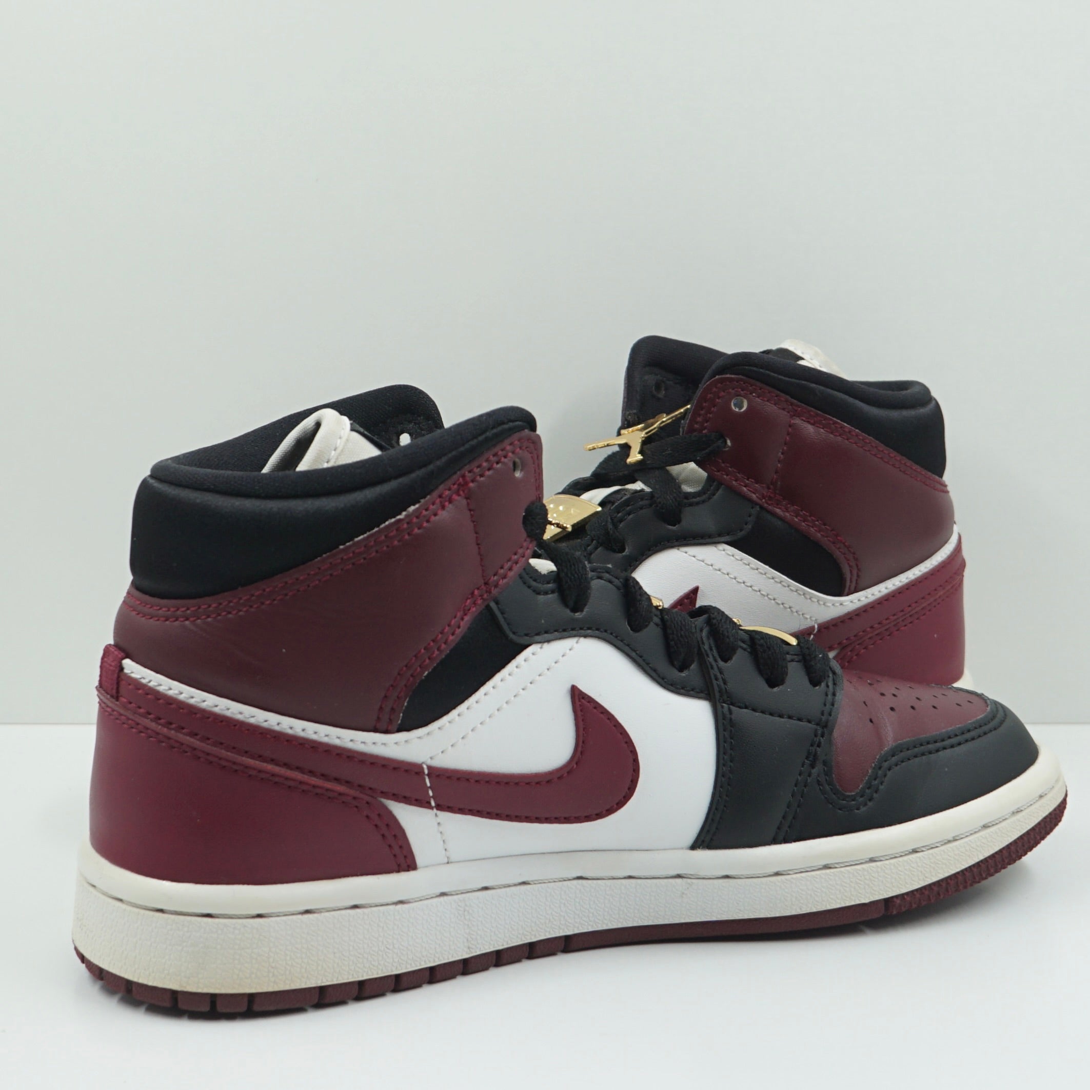 Jordan 1 Mid SE Black Dark Beetroot (W)