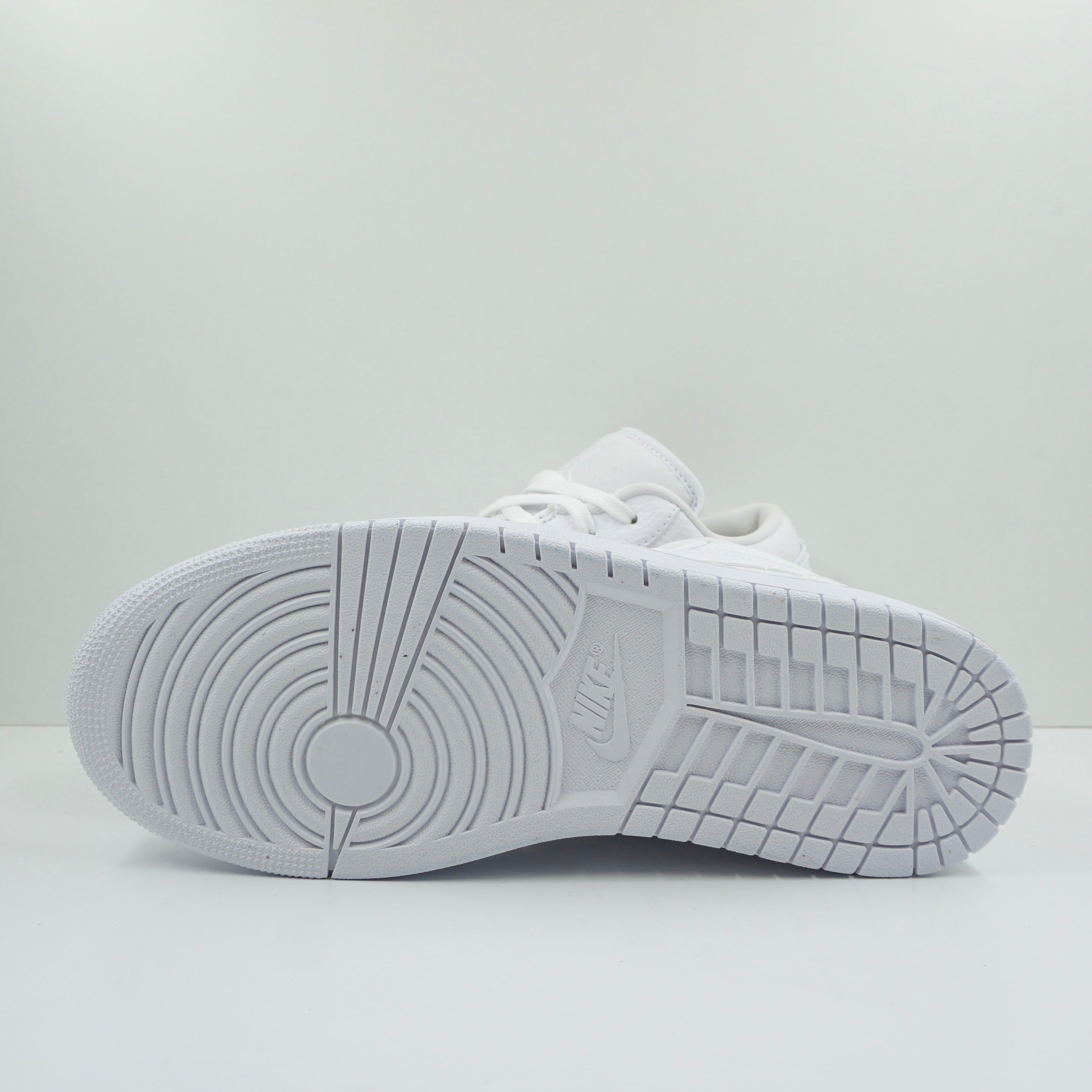 Jordan 1 Low Triple White Tumbled Leather