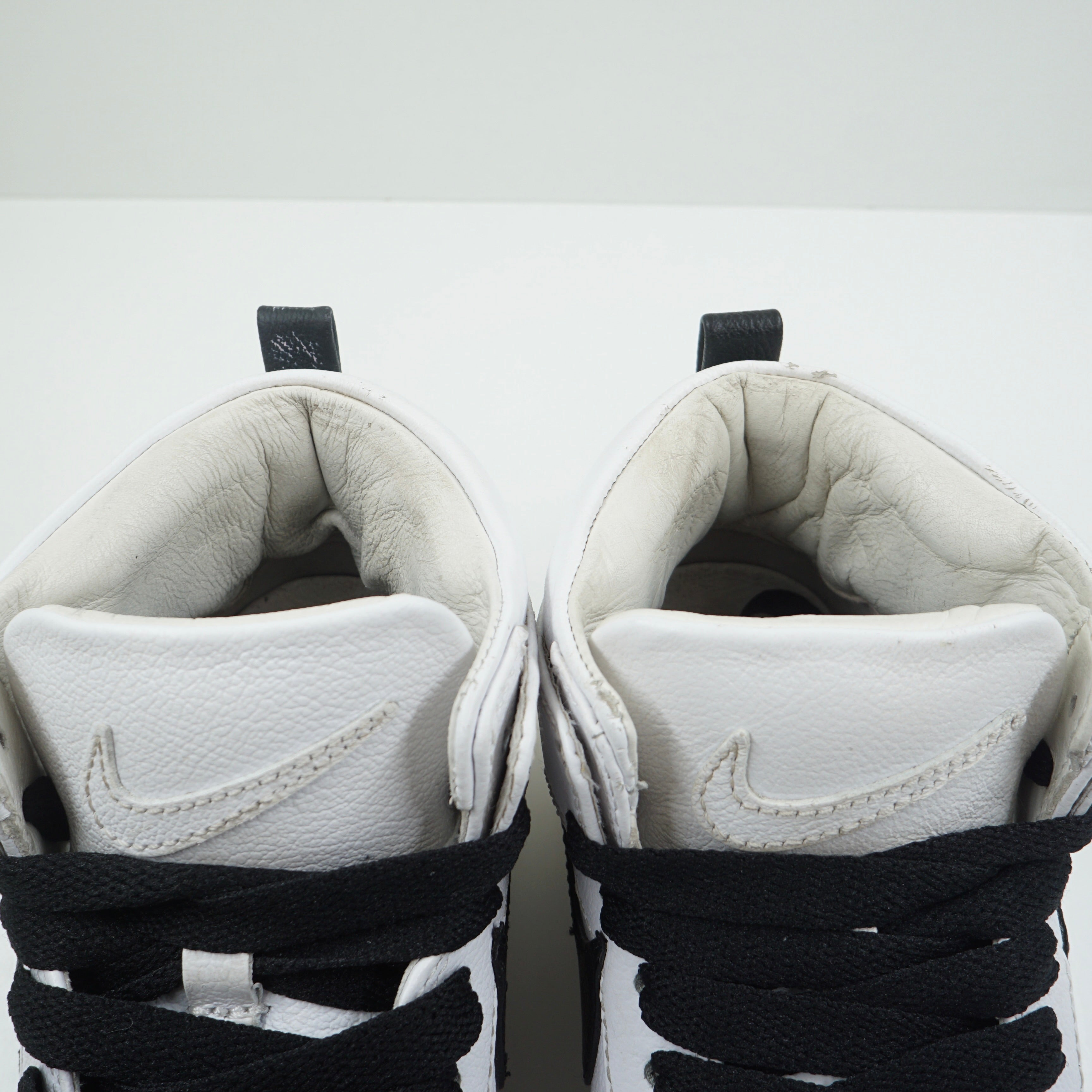 Nike Dunk Lux Chukka Riccardo Tisci White Black