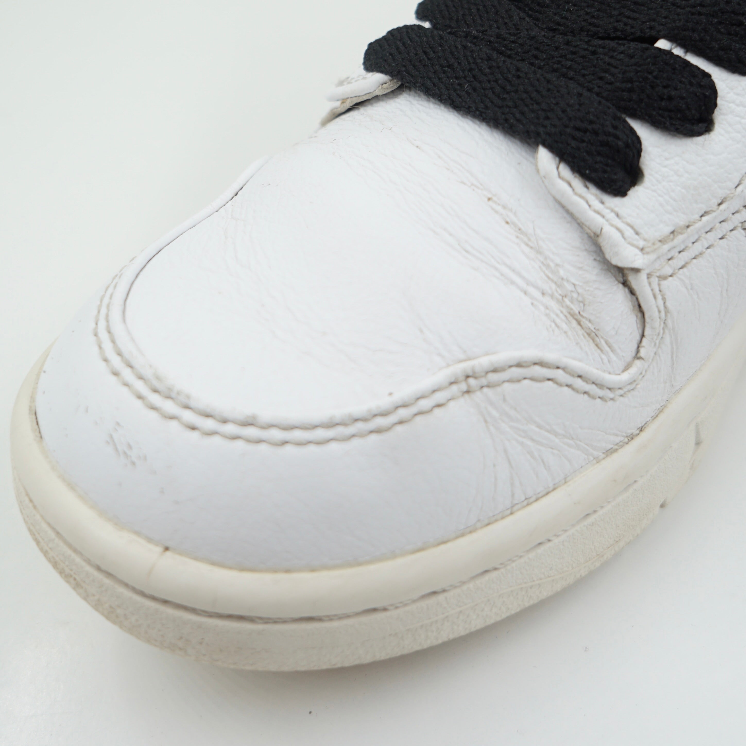 Nike Dunk Lux Chukka Riccardo Tisci White Black