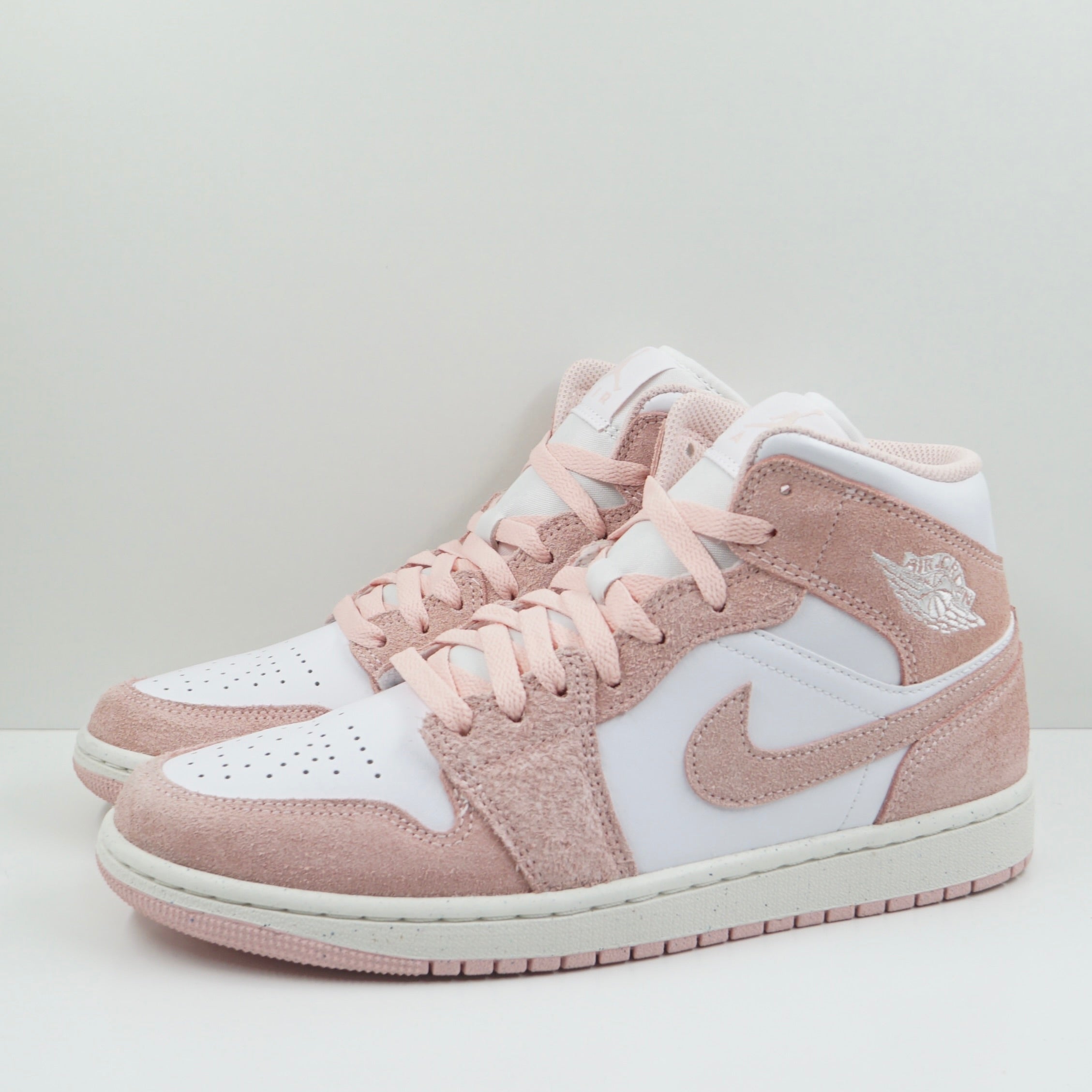 Jordan 1 Mid SE Legend Pink