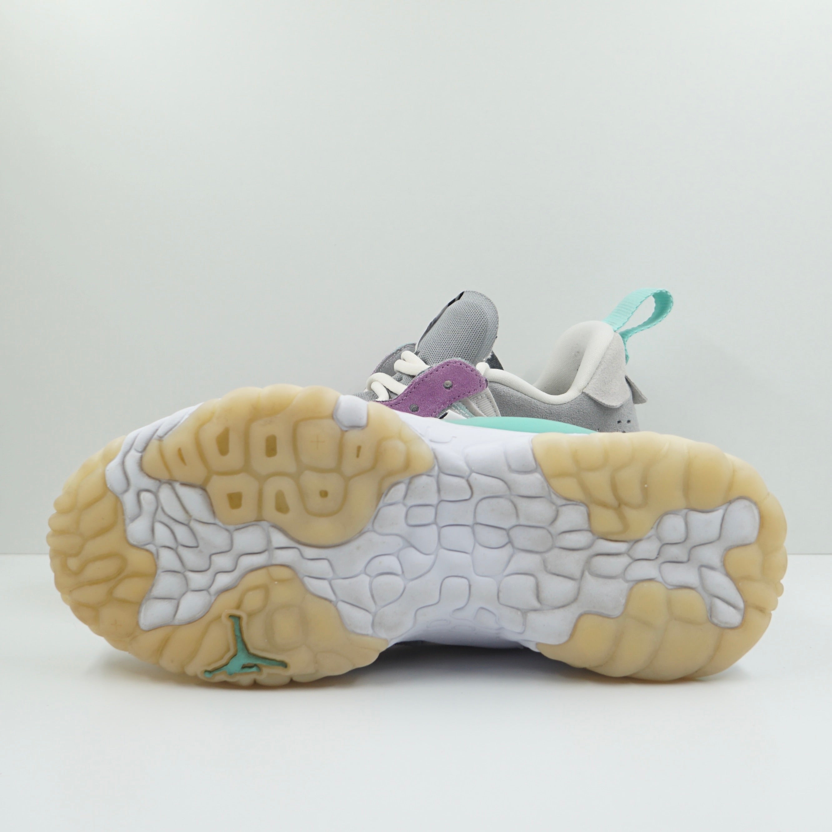 Jordan Delta 2 Grey Grape Ice