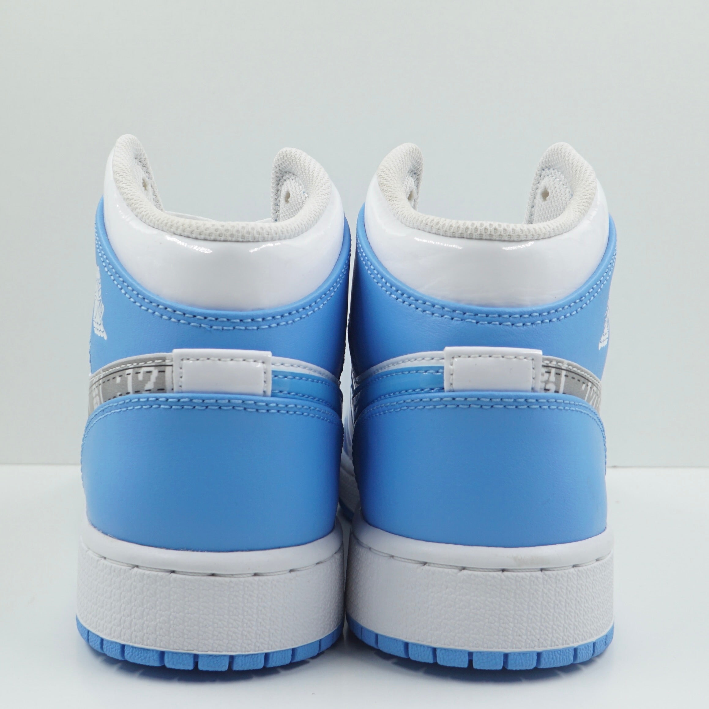 Jordan 1 Mid Sneaker School Game Winner (GS)