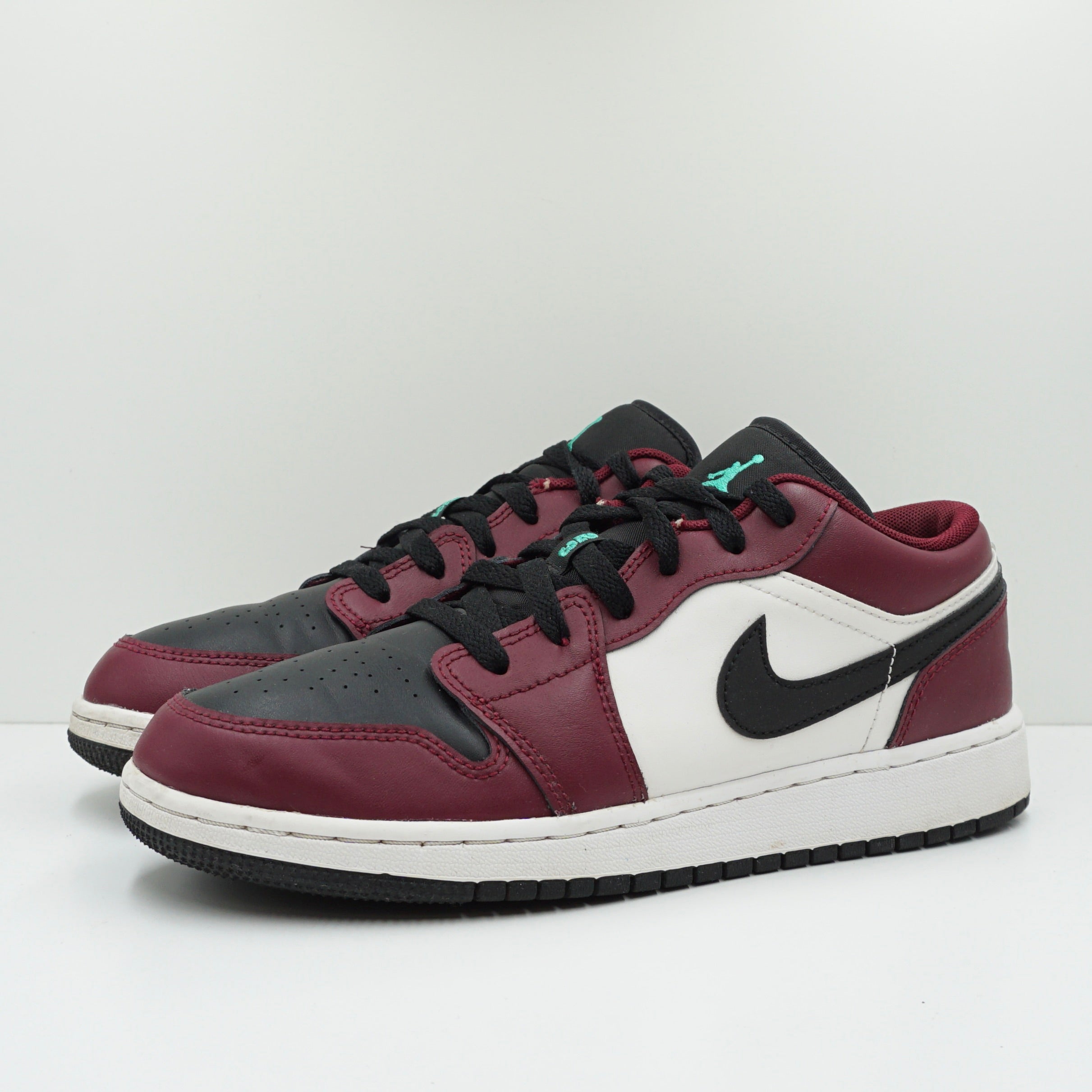 Jordan 1 Low SE Dark Beetroot Roma Green (GS)