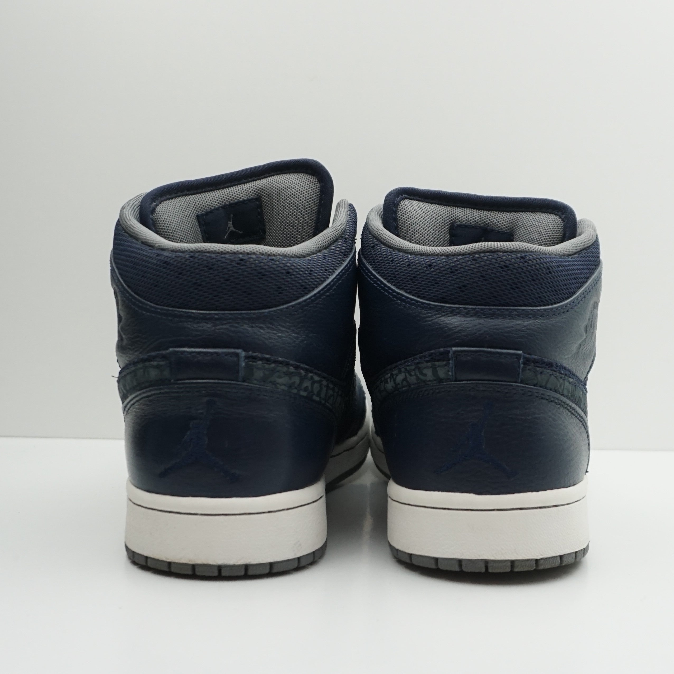 Jordan 1 Phat Mid Obsidian Cool Grey