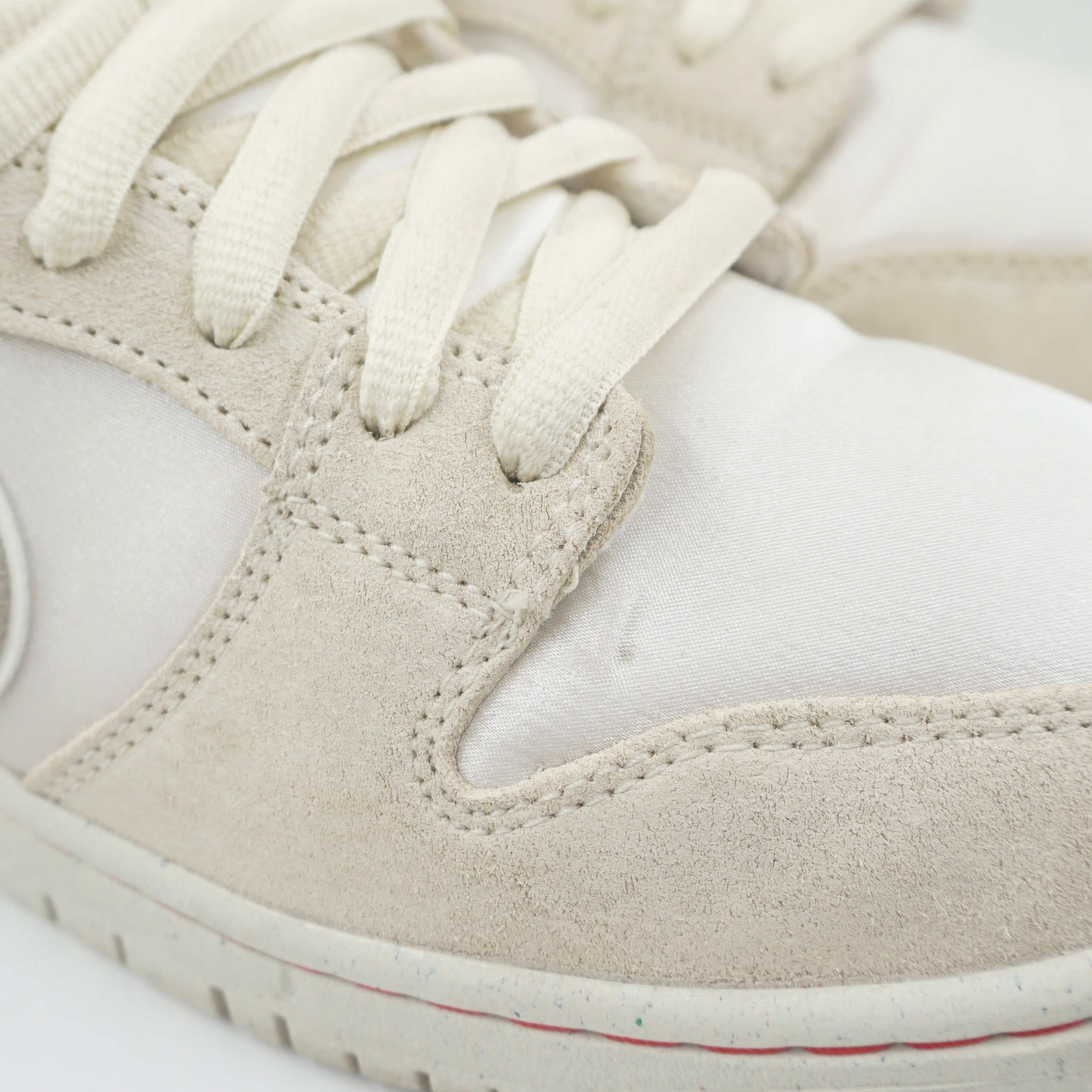 Nike SB Dunk Low City Of Love Light Bone
