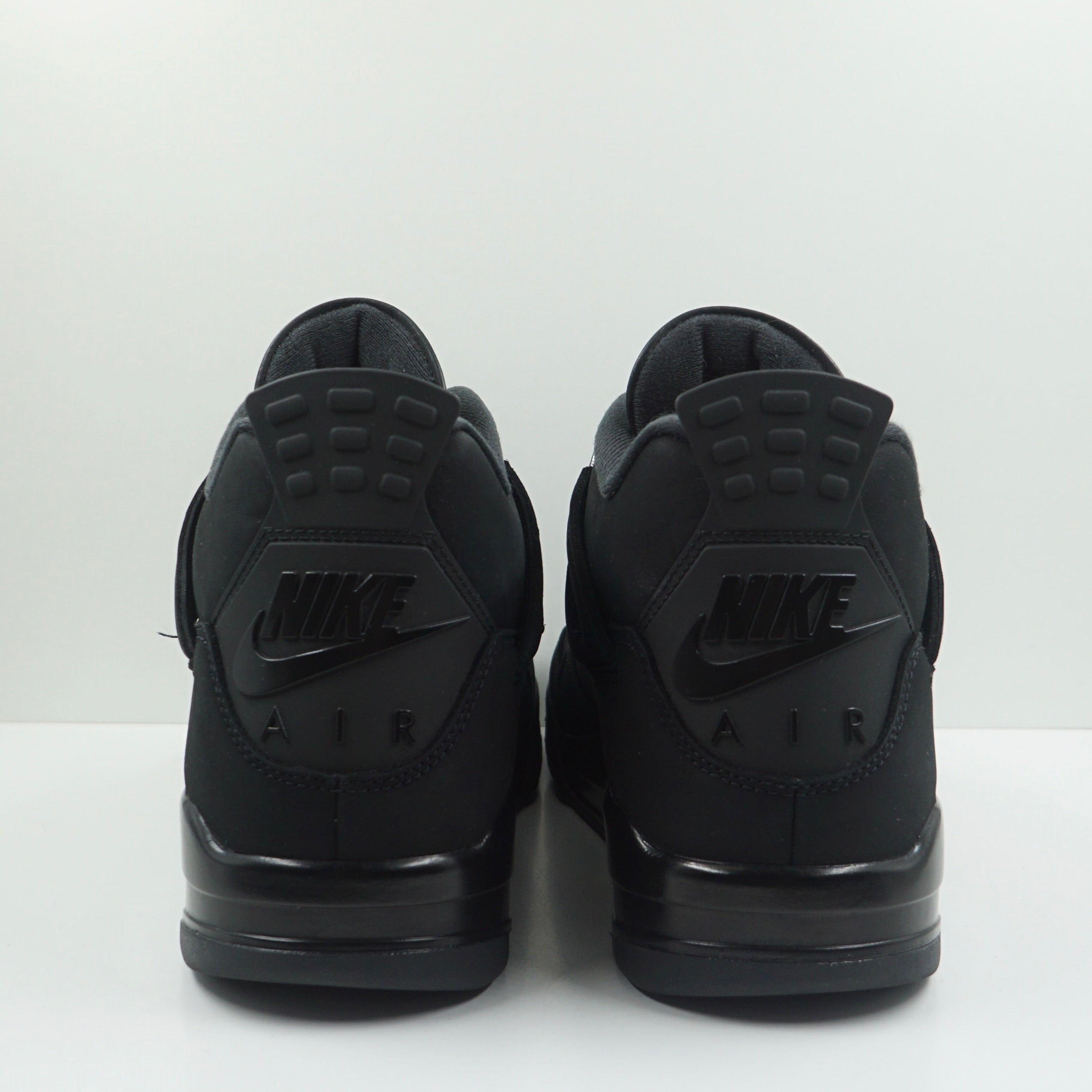 Jordan 4 Retro Black Cat (2025)