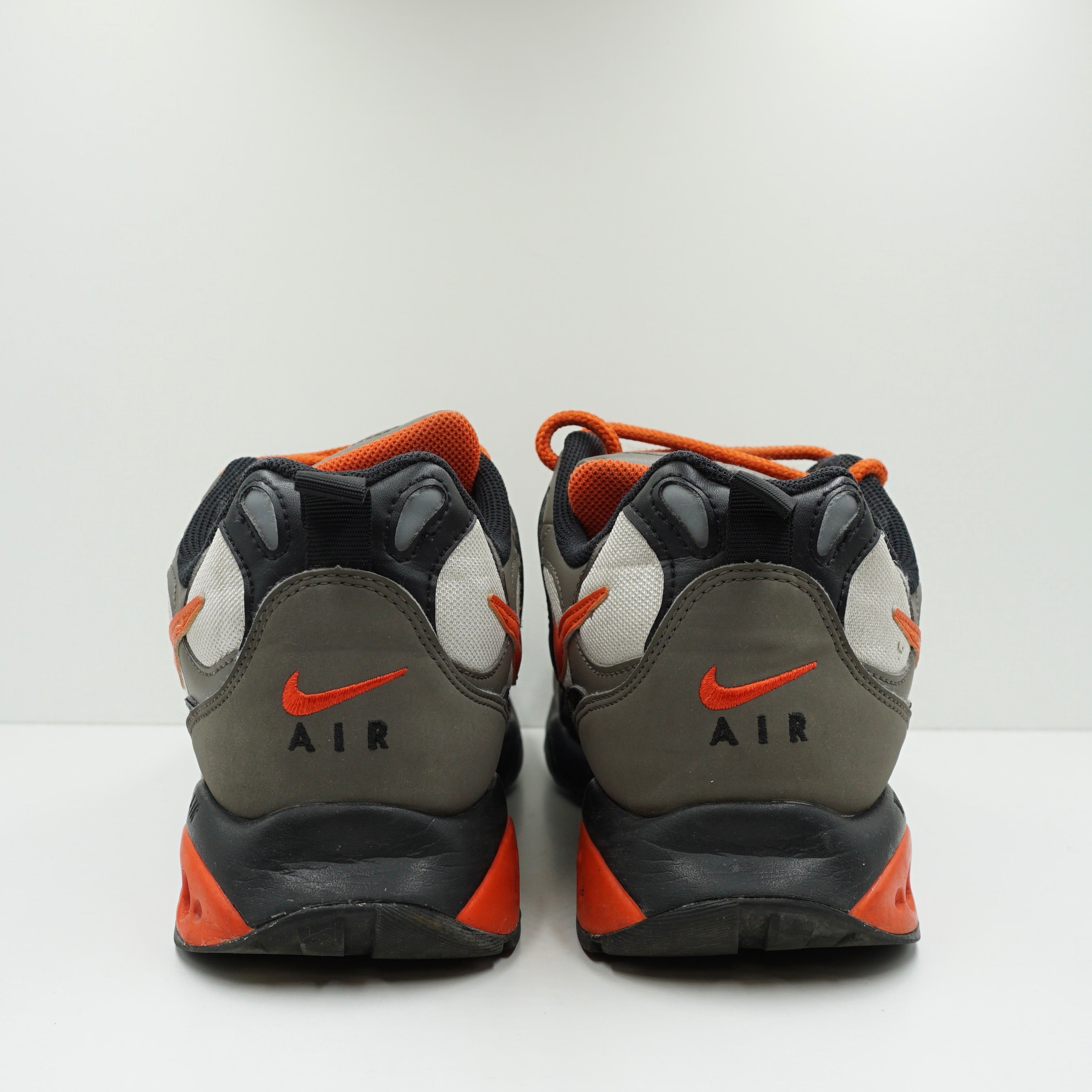 Nike Air Terra Humara 18 Olive Grey Deep Orange