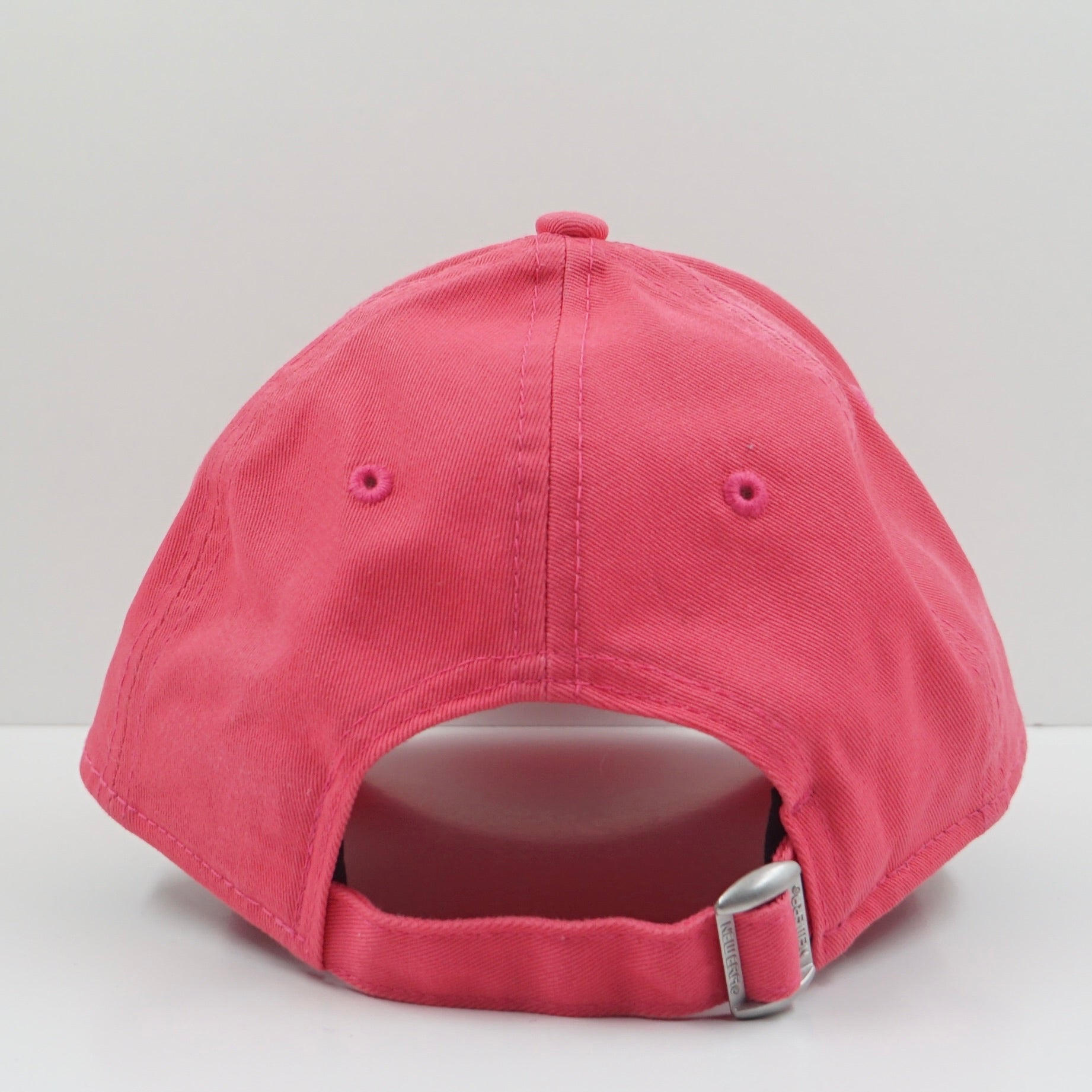 New Era Los Angeles Dodgers 9Forty Pink Adjustable Cap