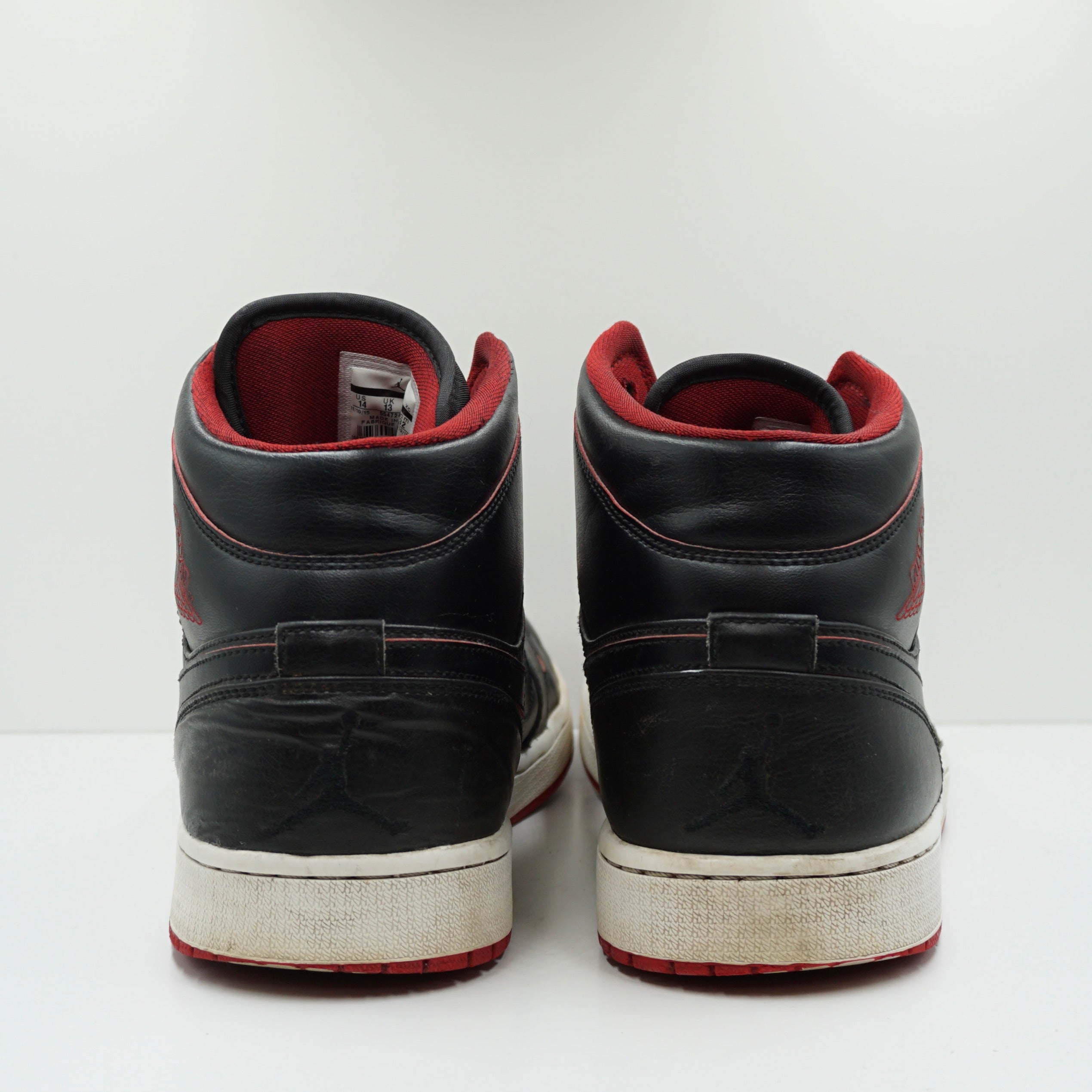 Jordan 1 Retro Mid Black Red White