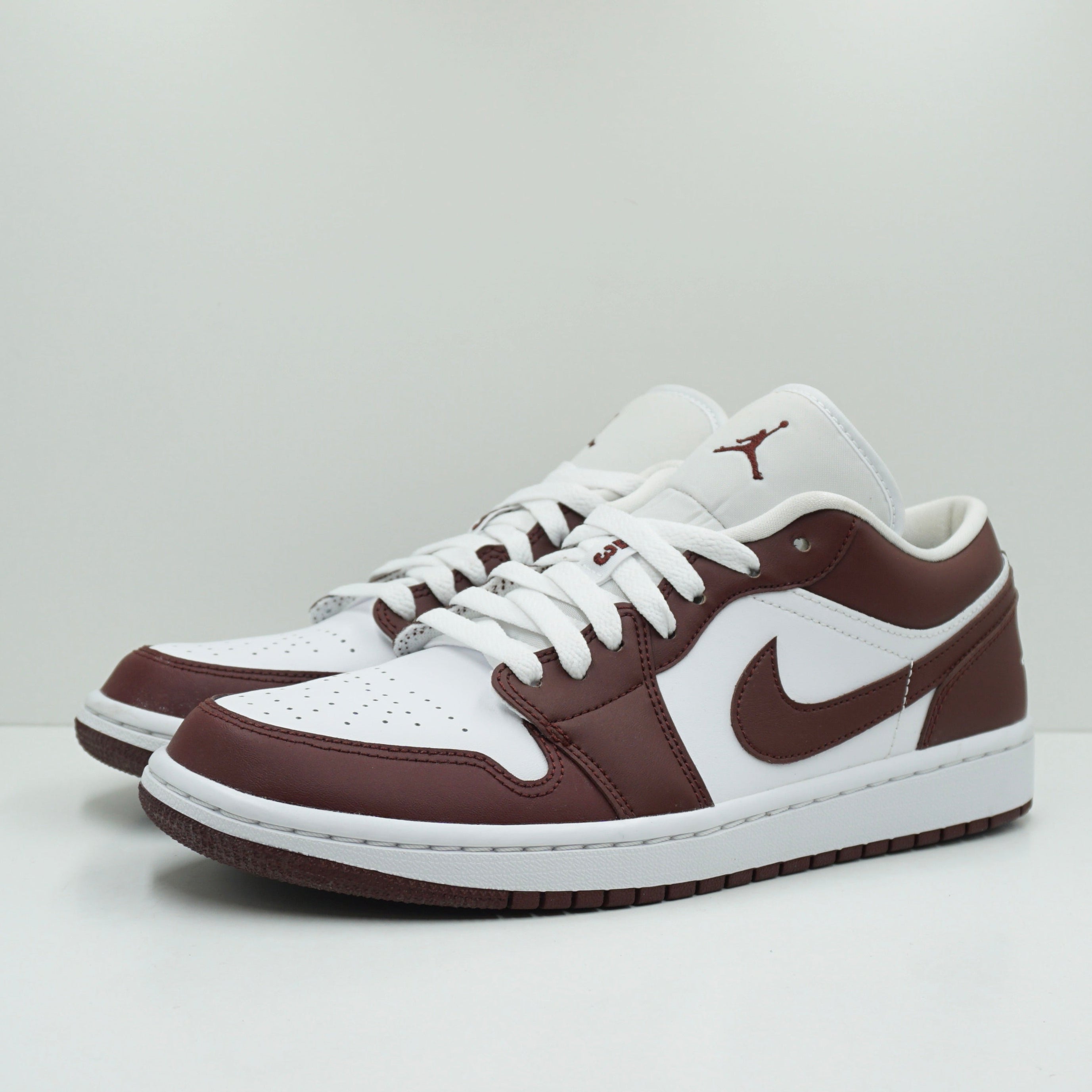 Jordan 1 Low Team Red (W)