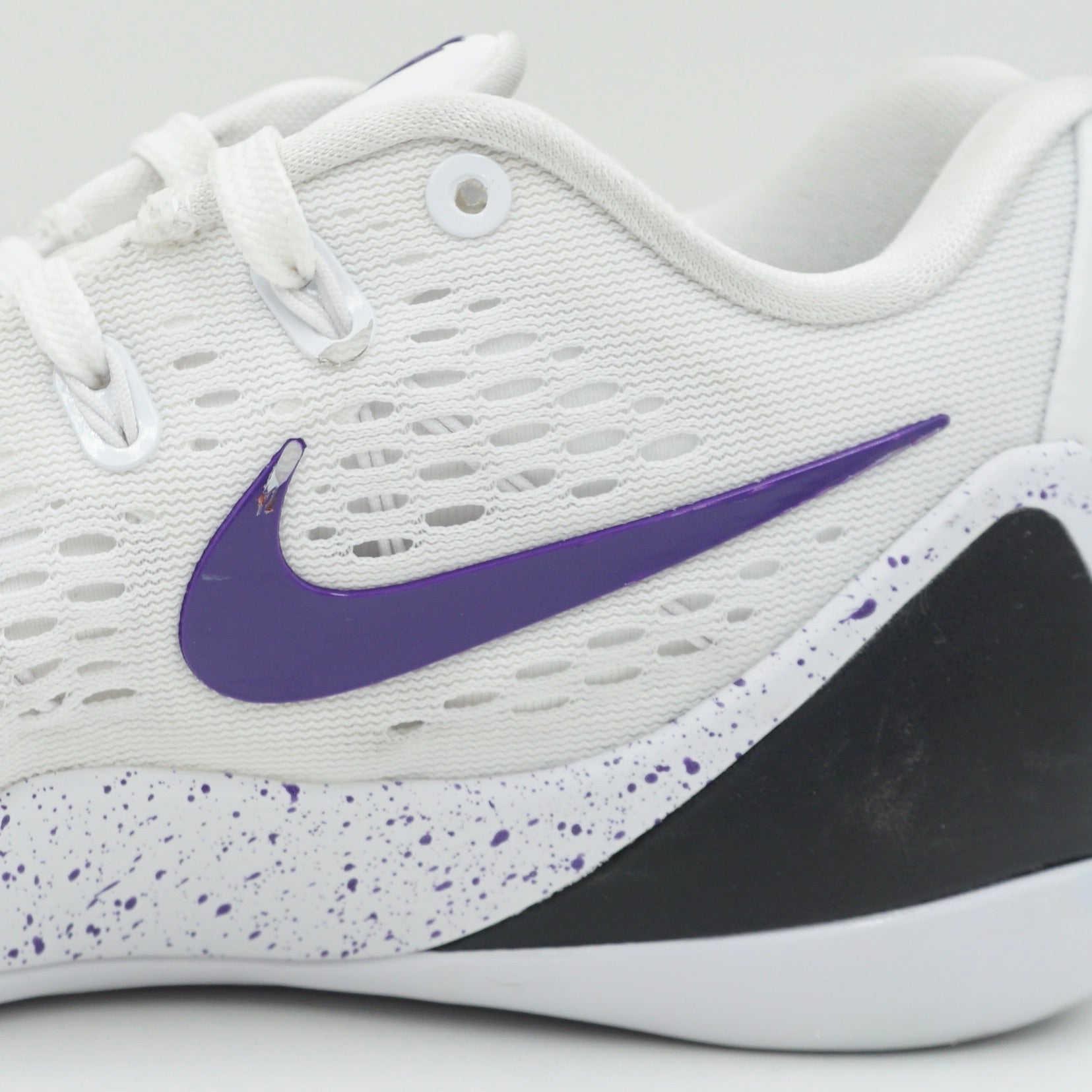 Nike Kobe 9 Elite Low EM Protro White Court Purple