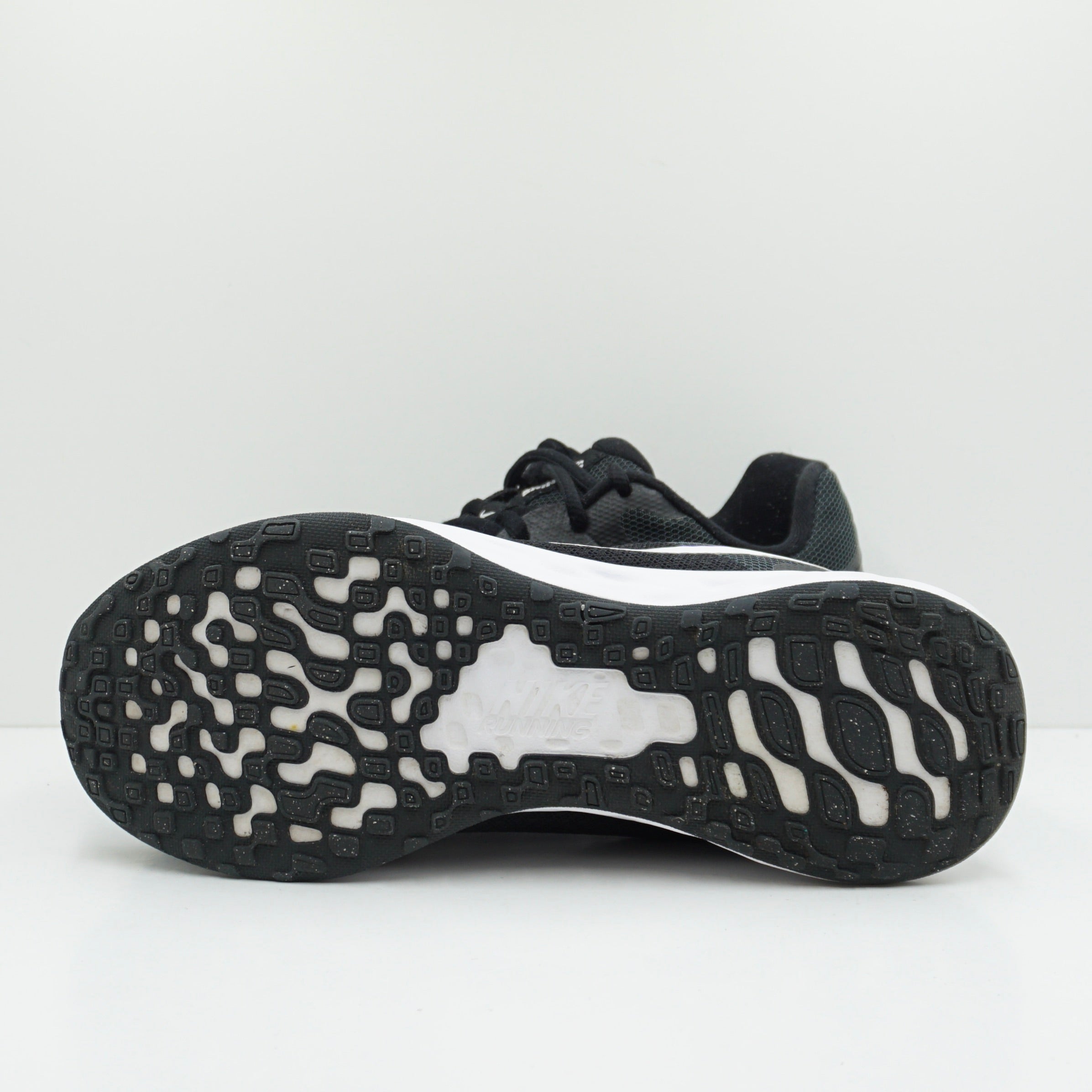 Nike Revolution 6 Black White (GS)