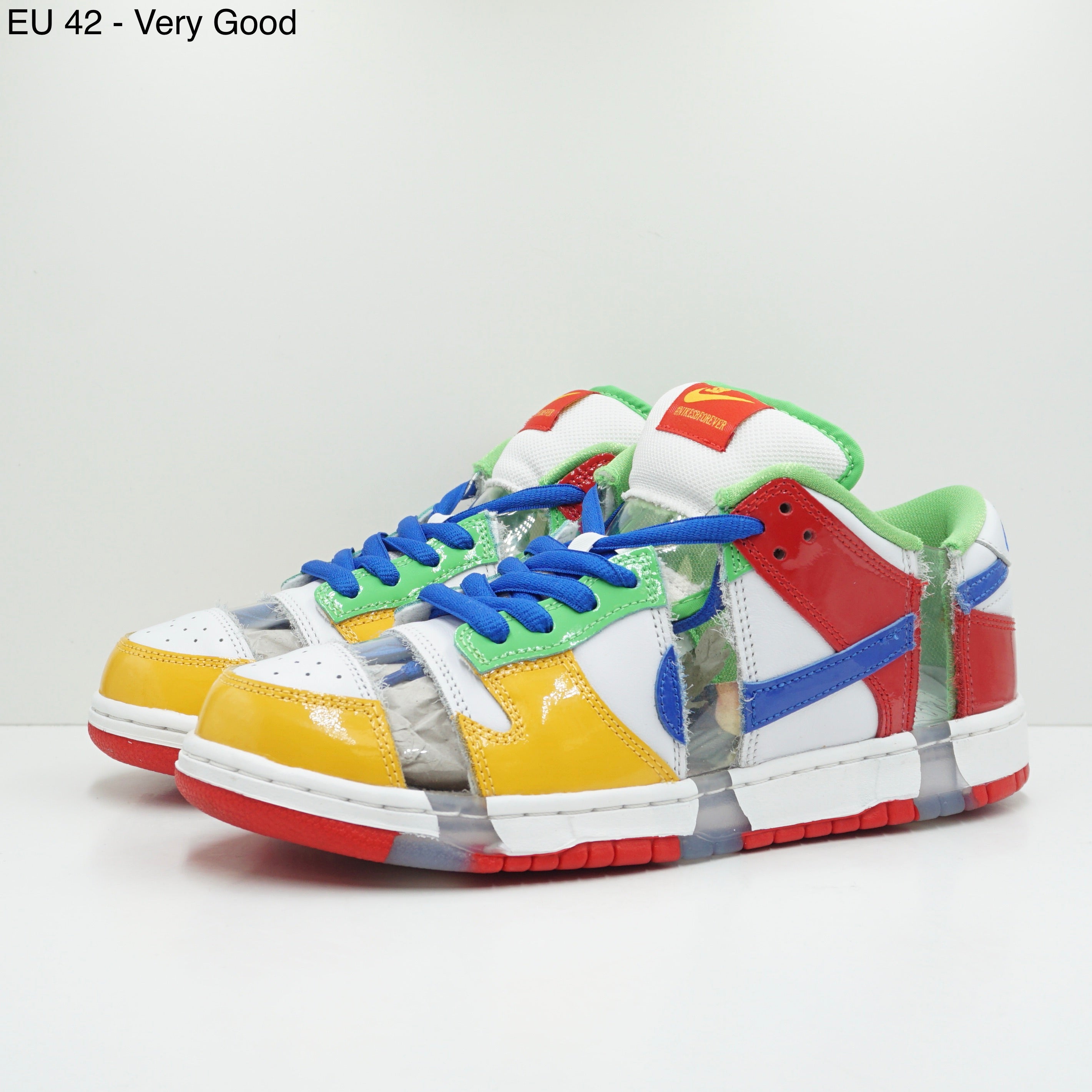 Nike SB Dunk Low Sandy Bodecker