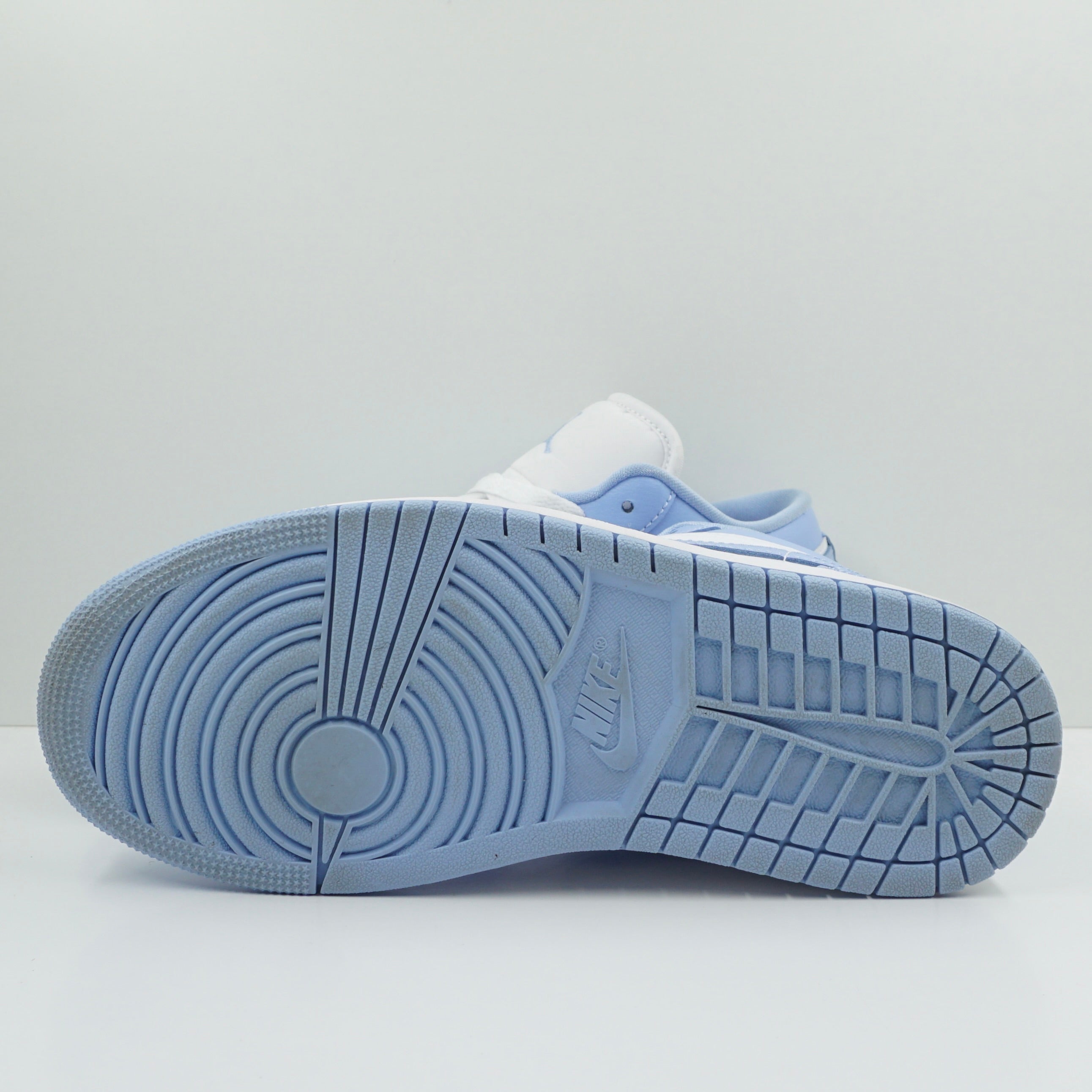 Jordan 1 Low White Aluminum (W)