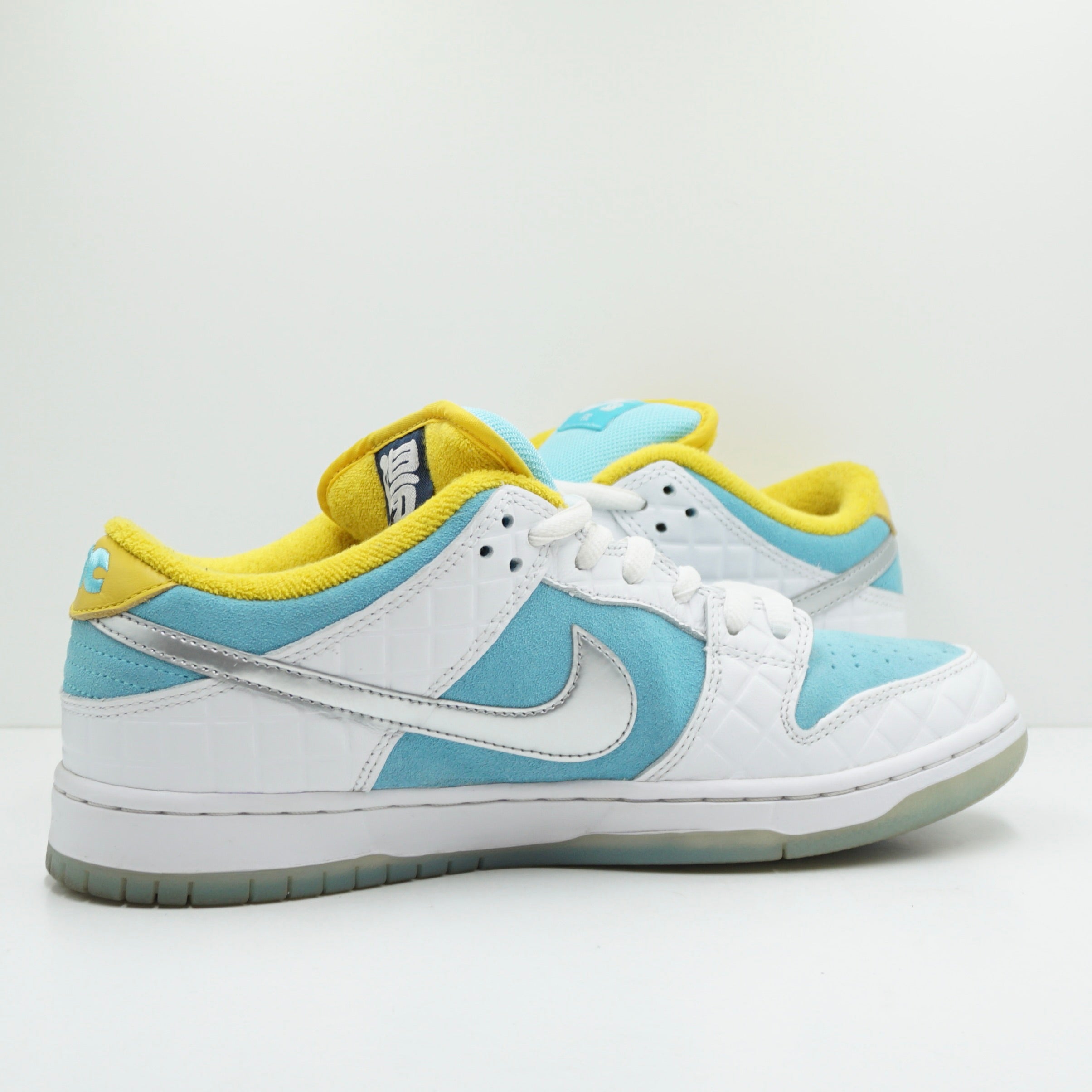 Nike SB Dunk Low Pro FTC Lagoon Pulse
