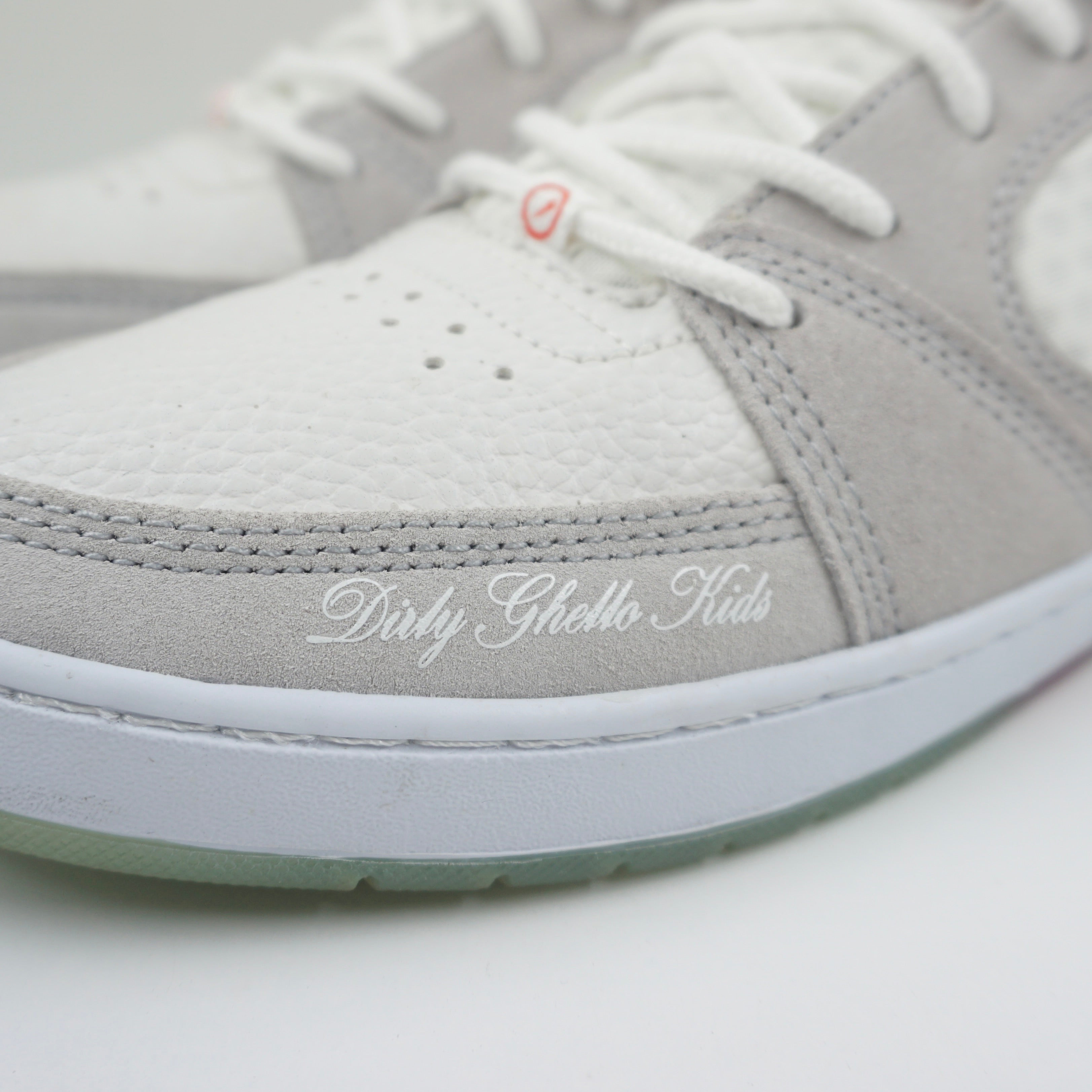 Es x DGK Accel Slim Grey