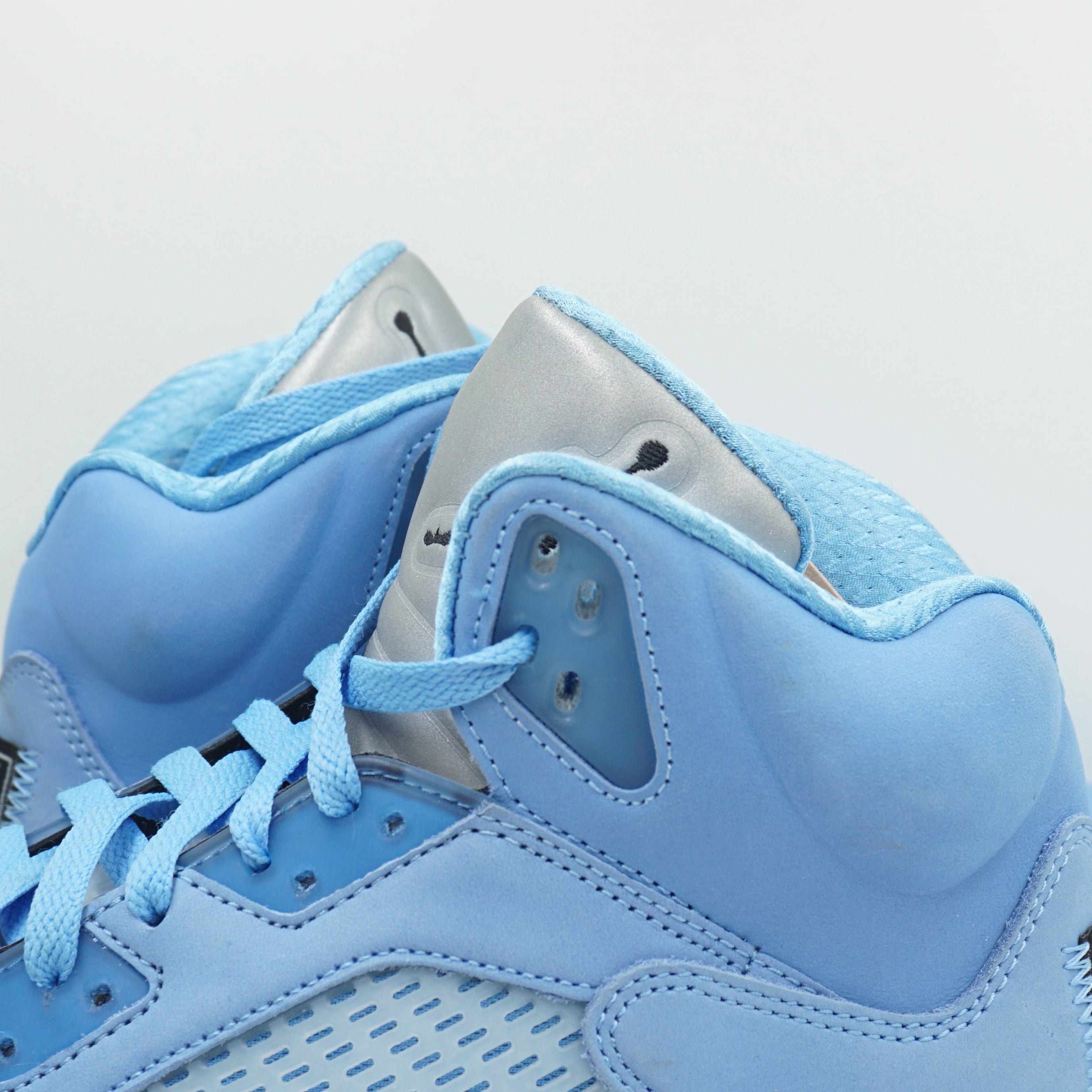 Jordan 5 Retro UNC University Blue