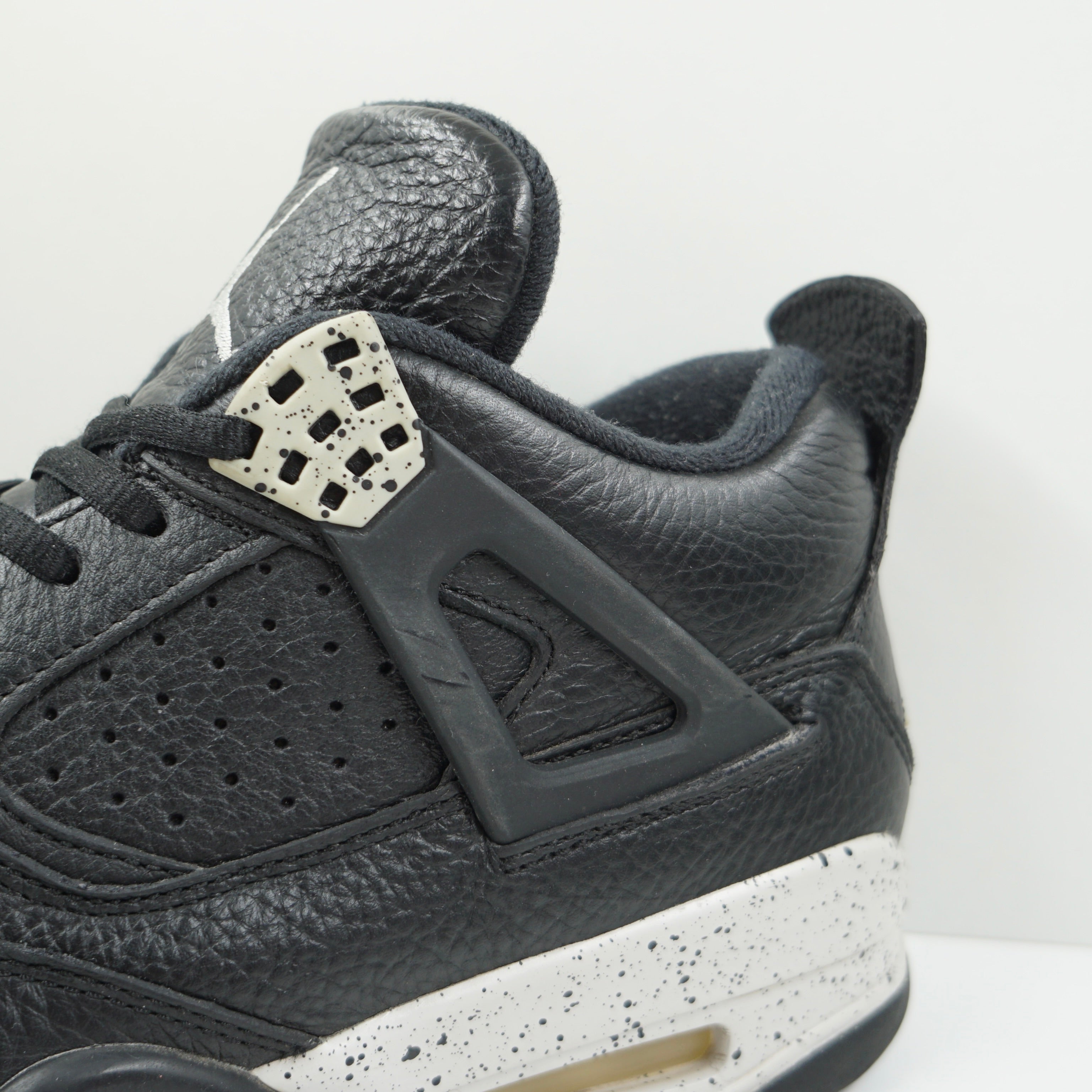 Jordan 4 Retro Oreo (2015)