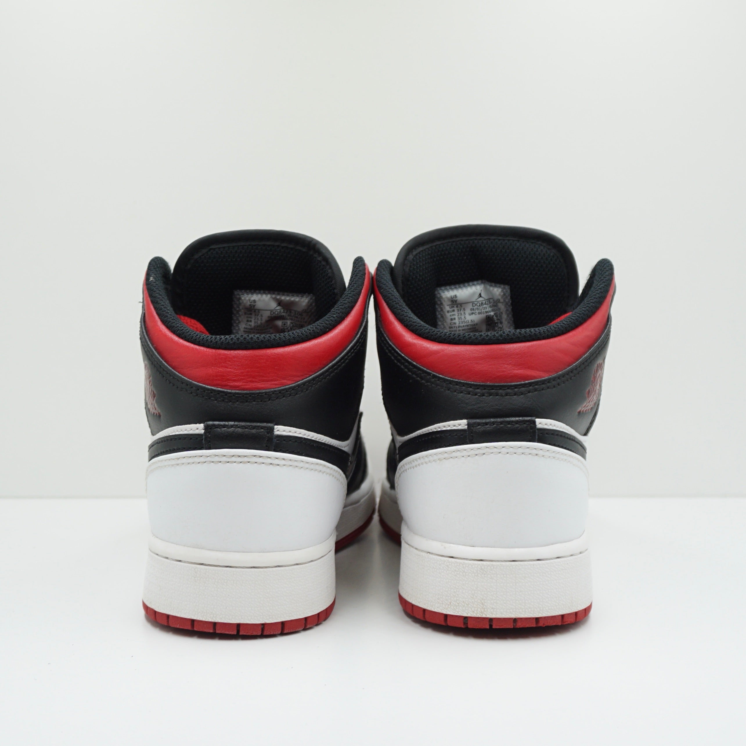 Jordan 1 Mid Gym Red Black Toe (GS)