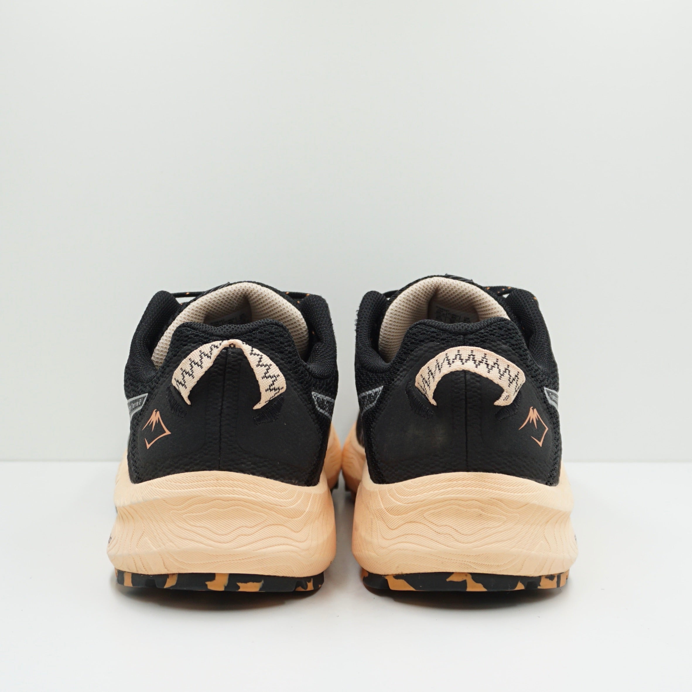 Asics Trabuco Terra 2 Black Peach (W)
