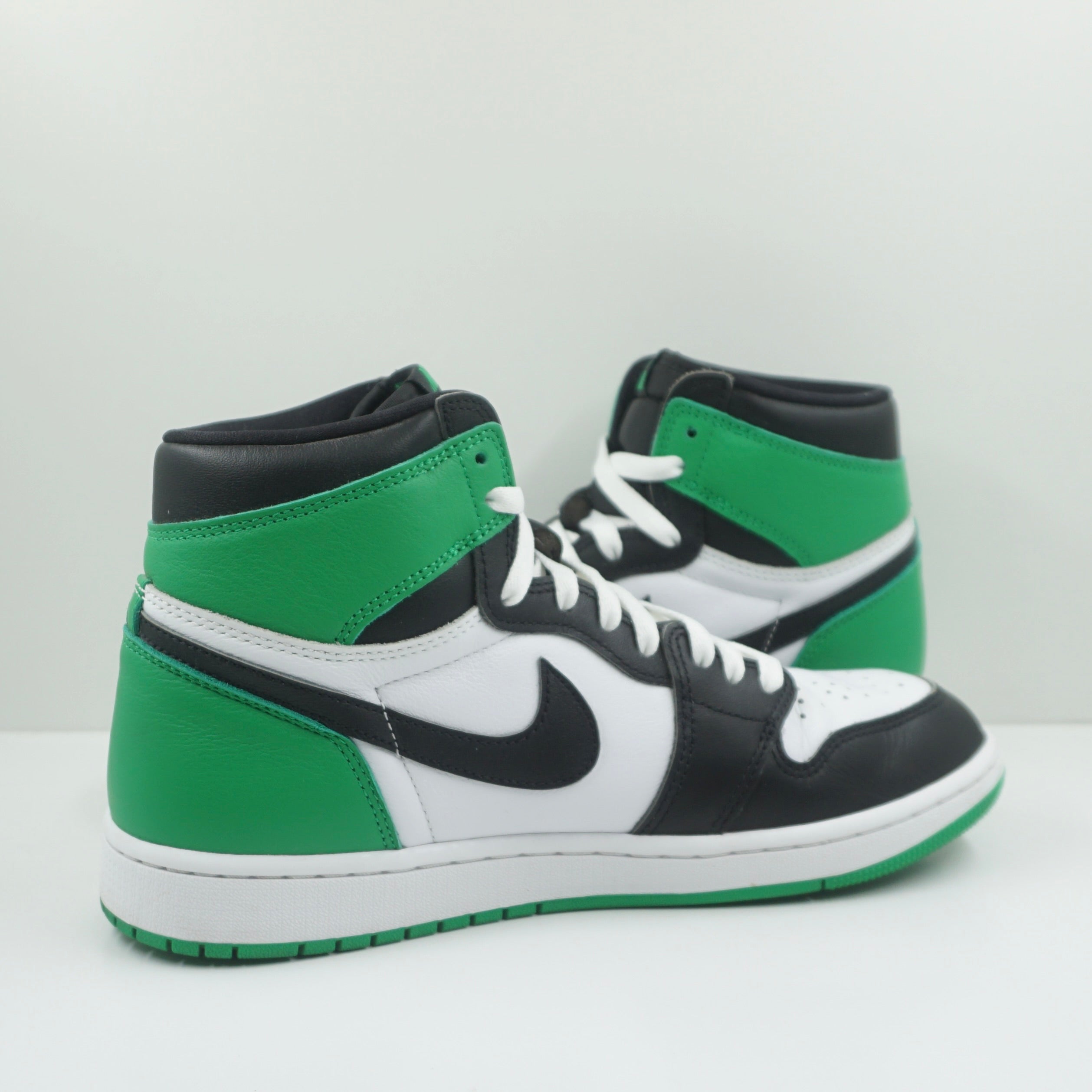 Jordan 1 Retro High OG Lucky Green
