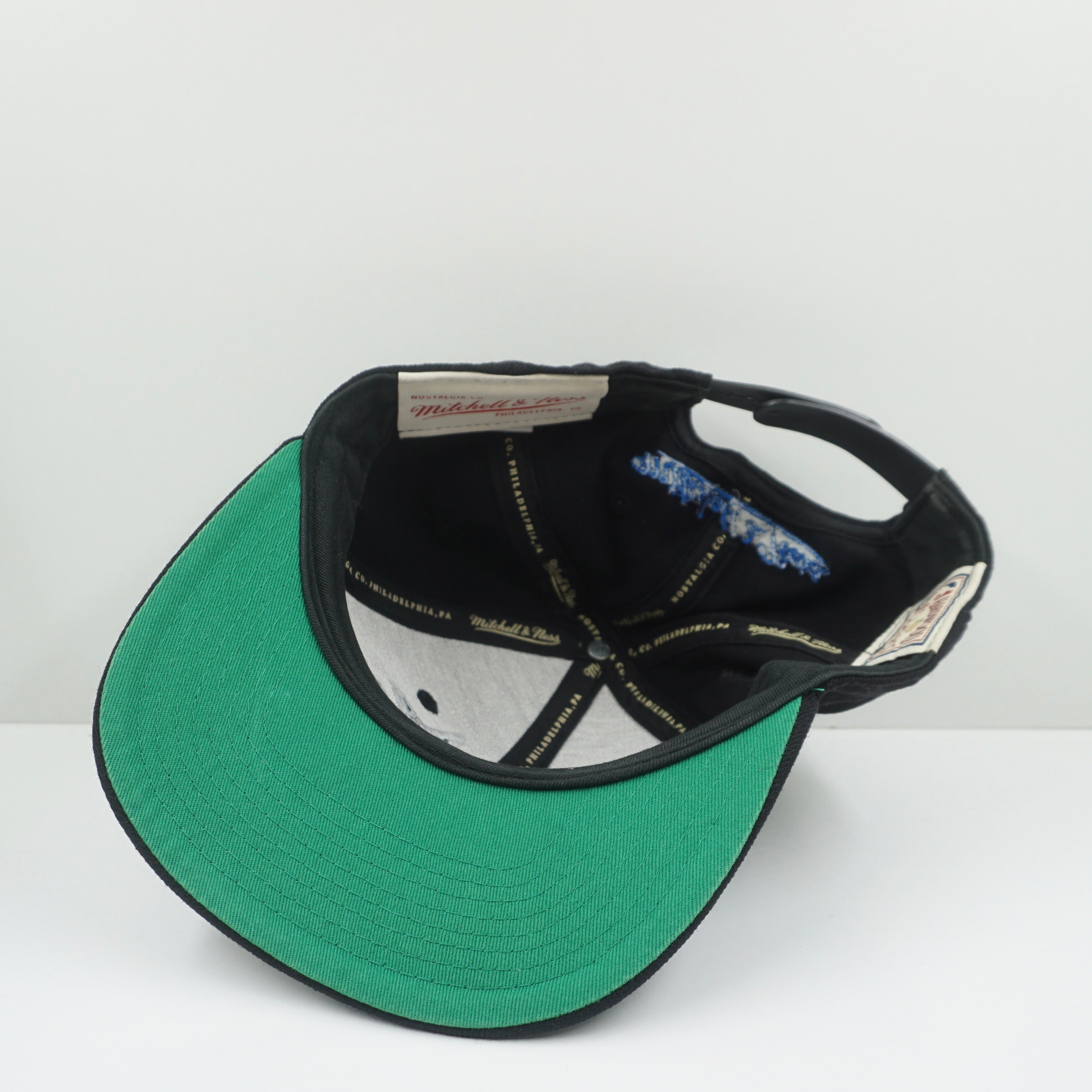 Mitchell & Ness Orlando Magic Black Snapback Cap