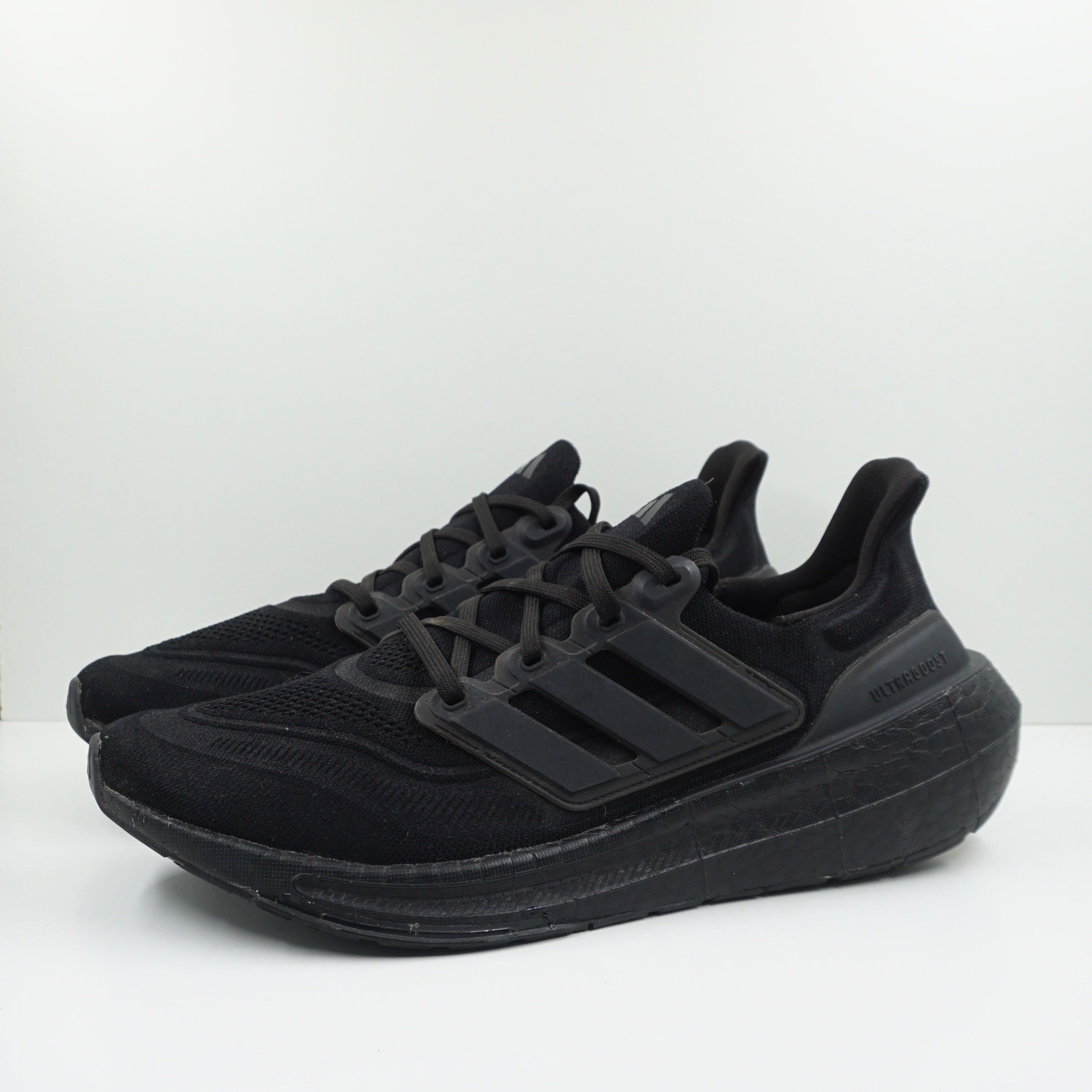 Adidas Ultraboost Light Triple Black