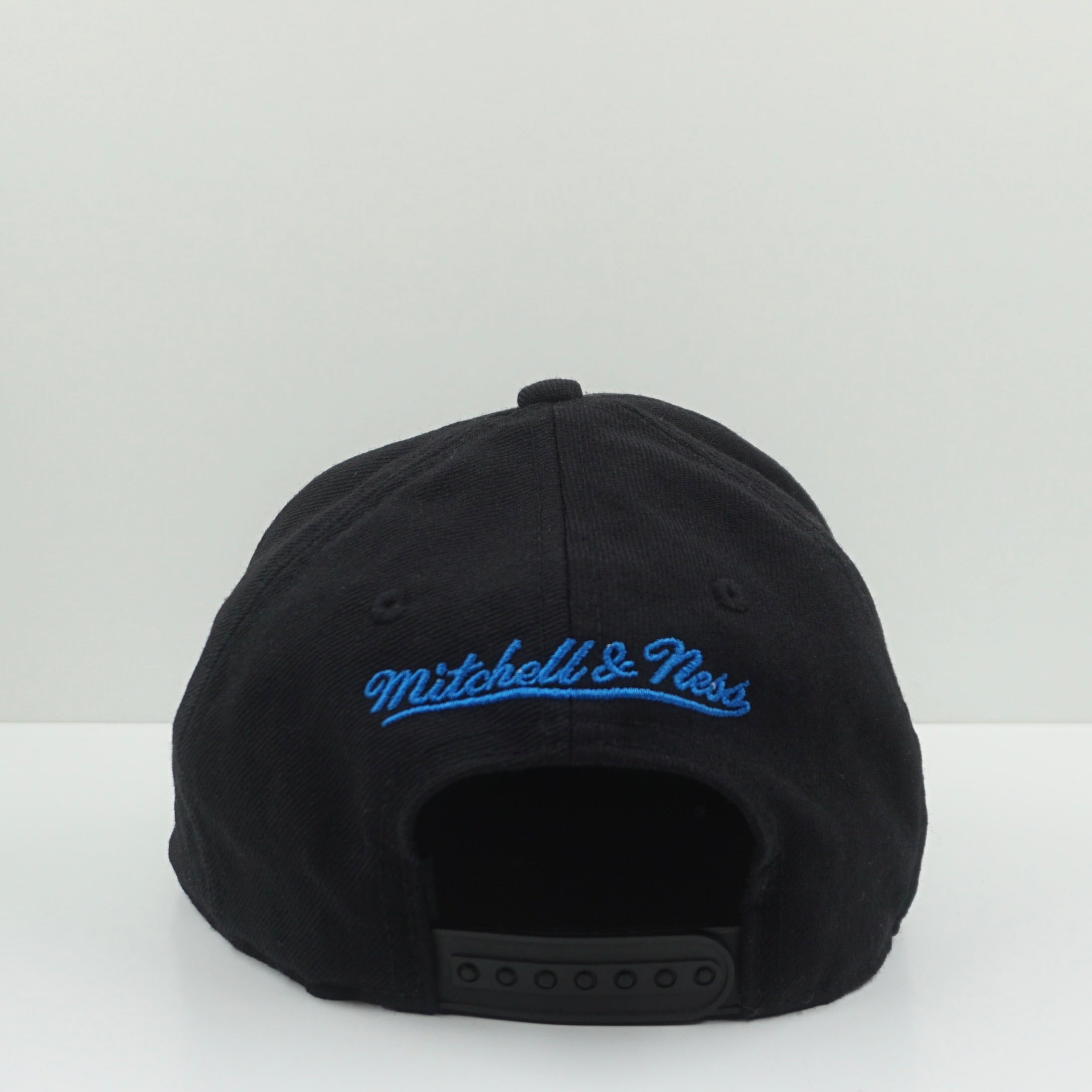 Mitchell & Ness Orlando Magic Black Snapback Cap