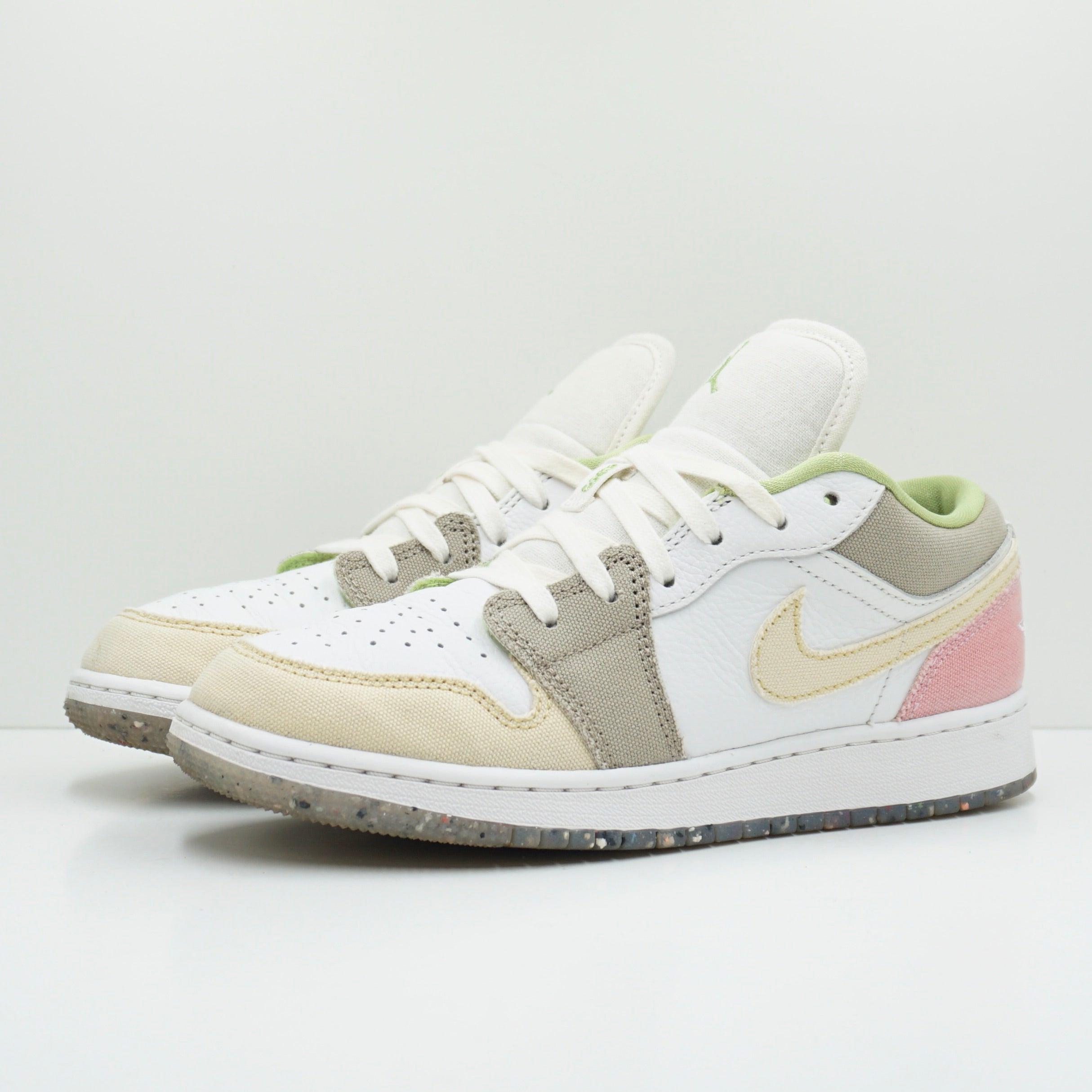 Jordan 1 Low Pastel Grind Vivid Green (GS)