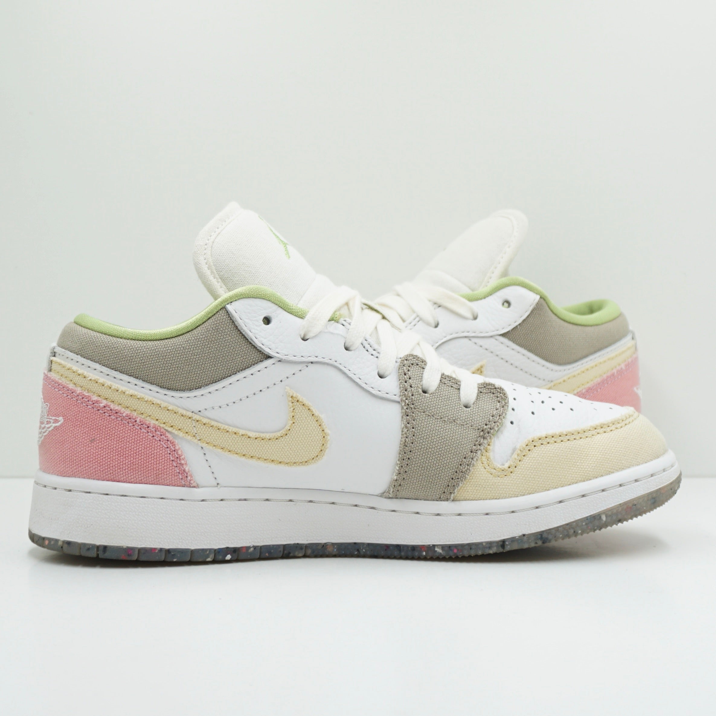 Jordan 1 Low Pastel Grind Vivid Green (GS)