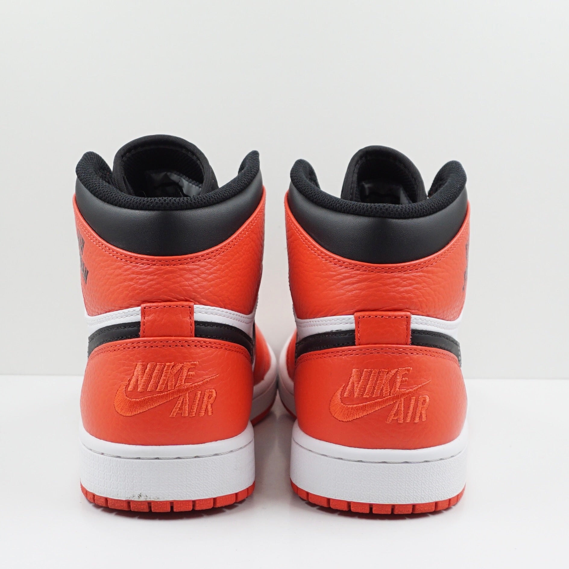 Jordan 1 Retro Rare Air Max Orange