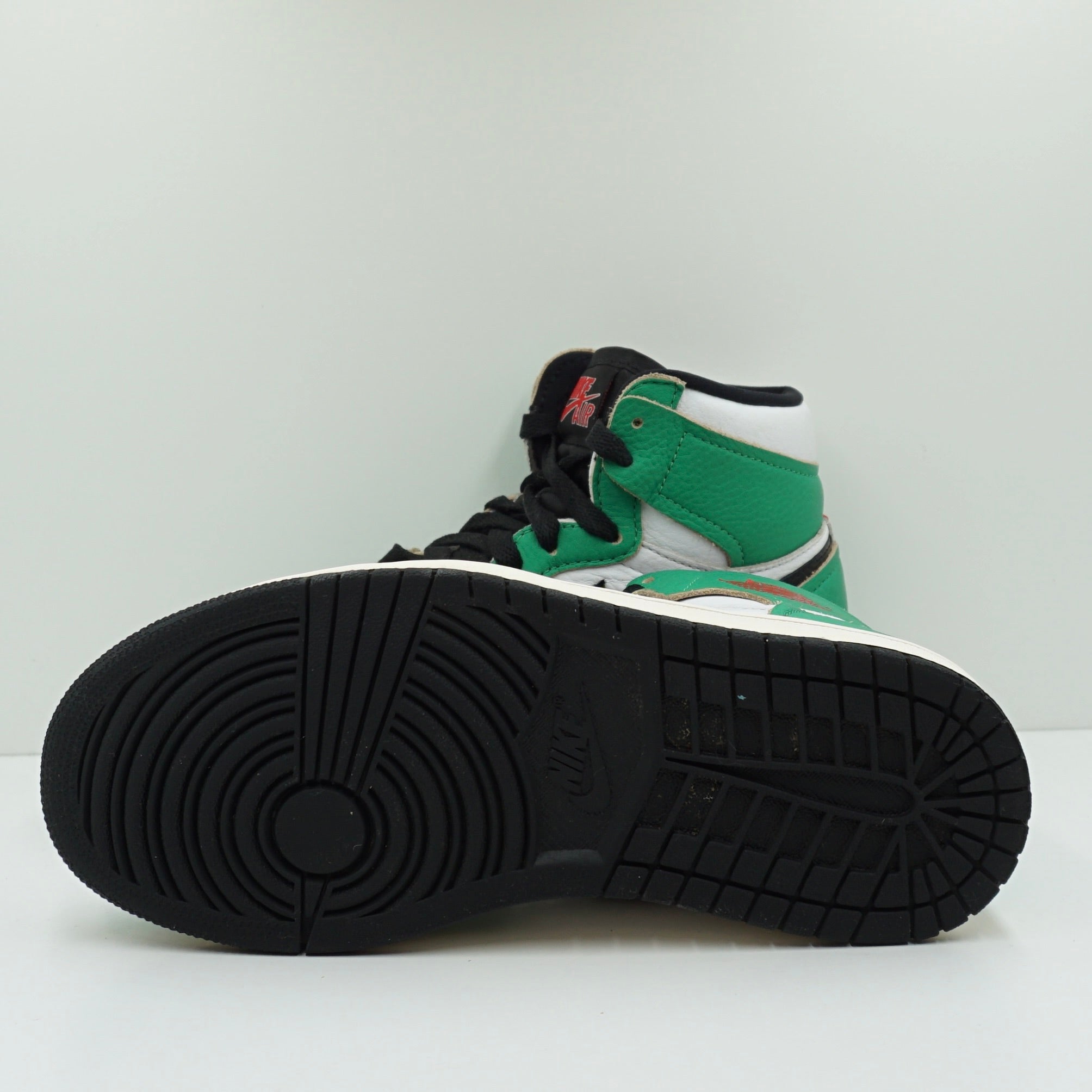 Jordan 1 Retro High Lucky Green (W)
