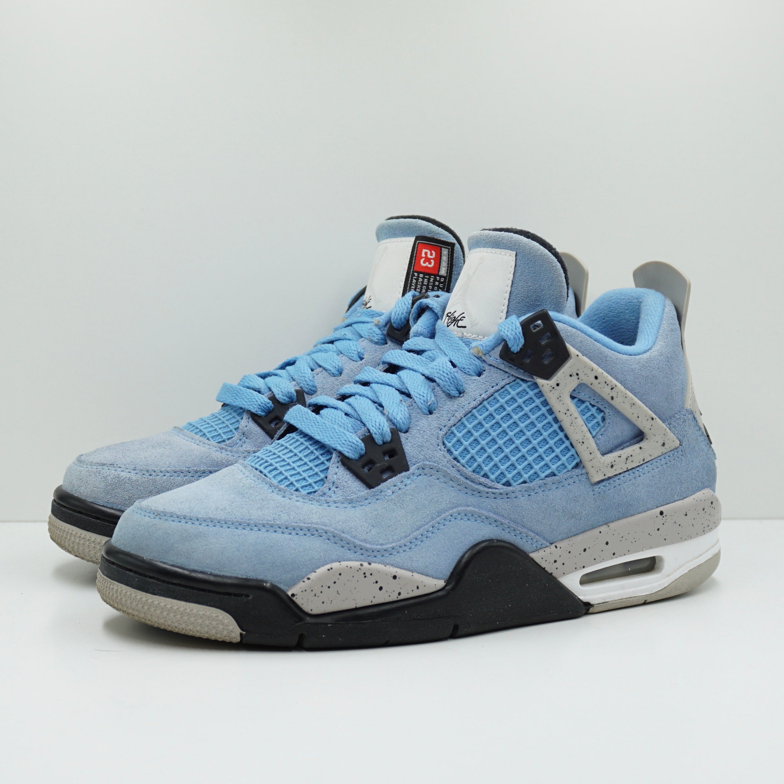 Jordan 4 Retro University Blue