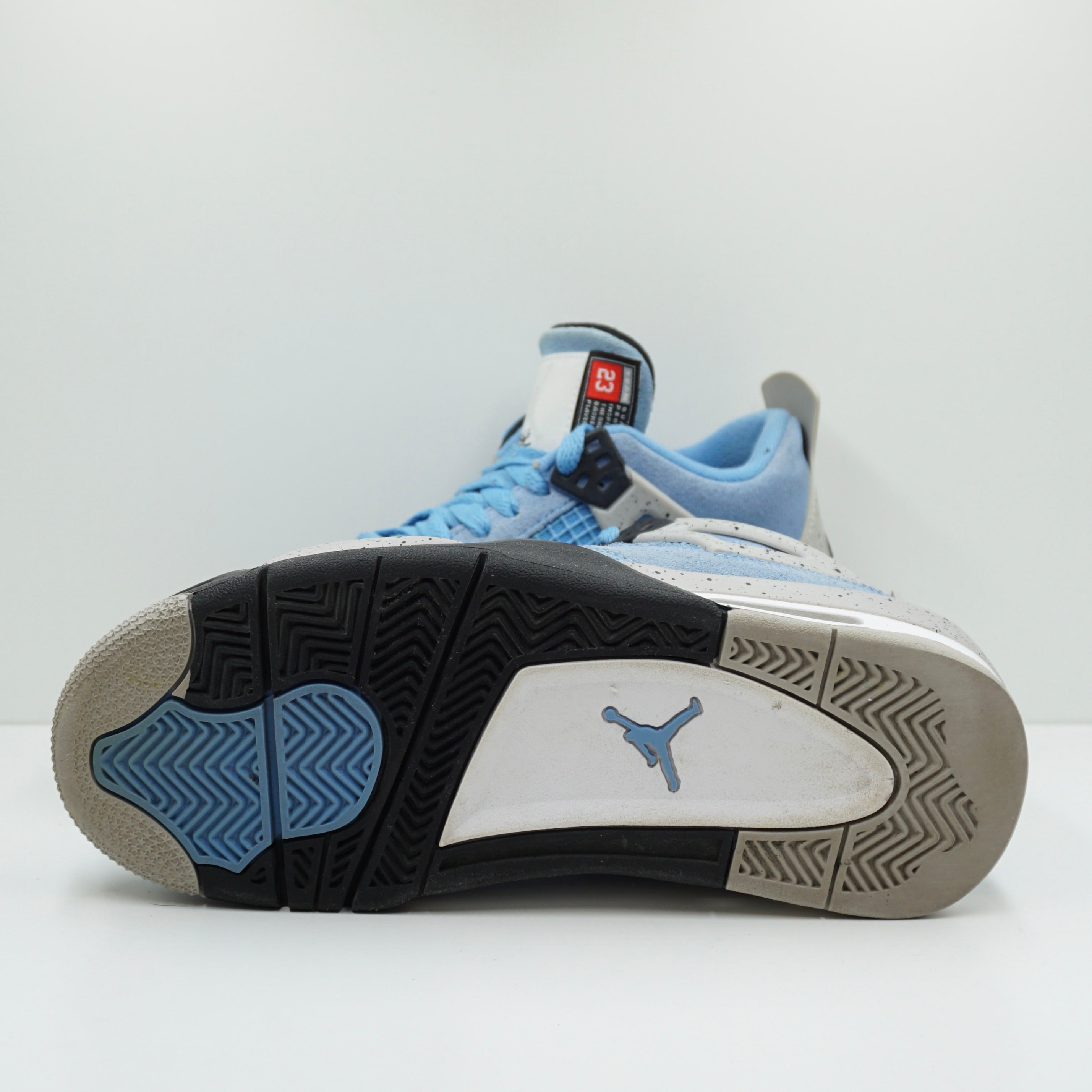 Jordan 4 Retro University Blue