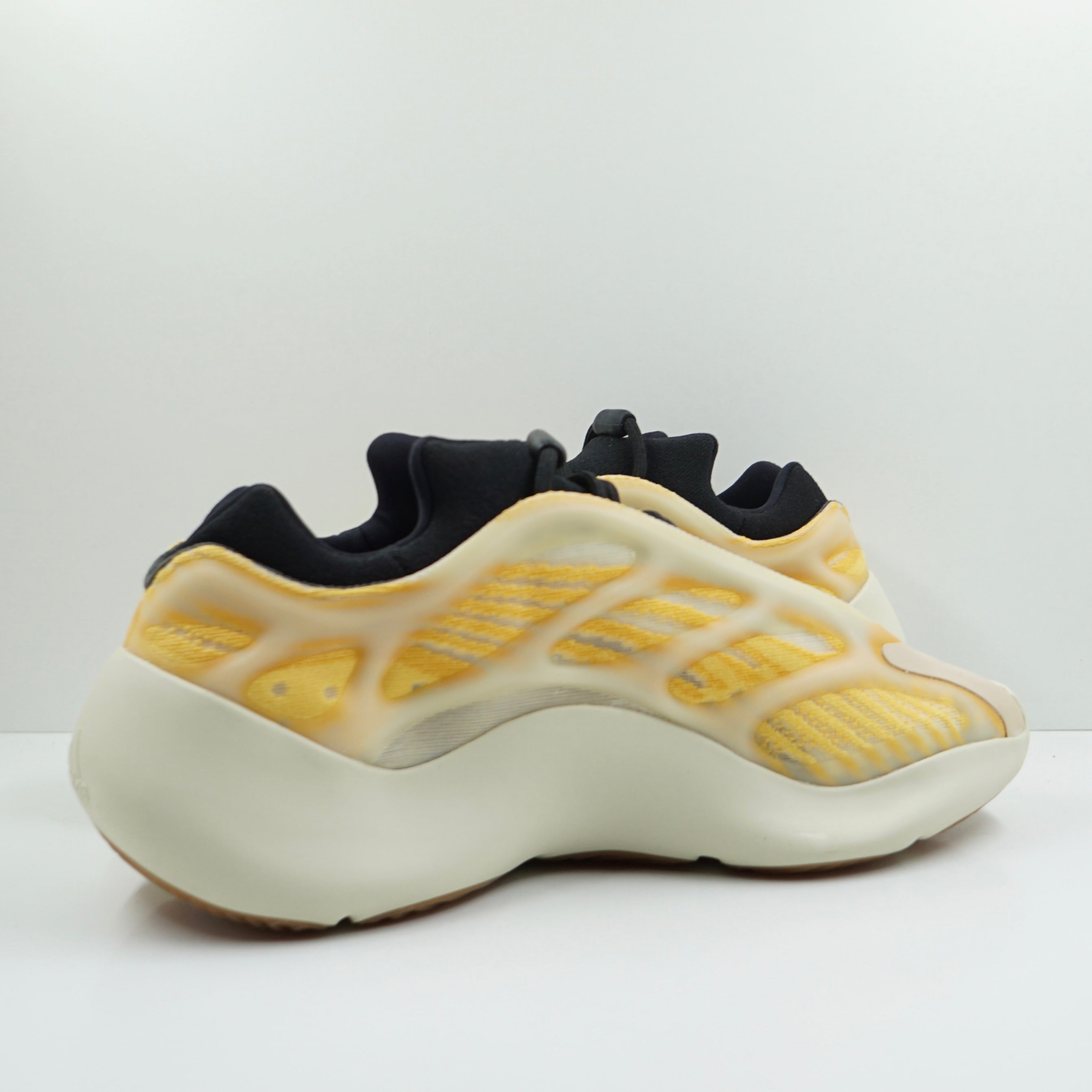 Adidas Yeezy 700 V3 Mono Safflower